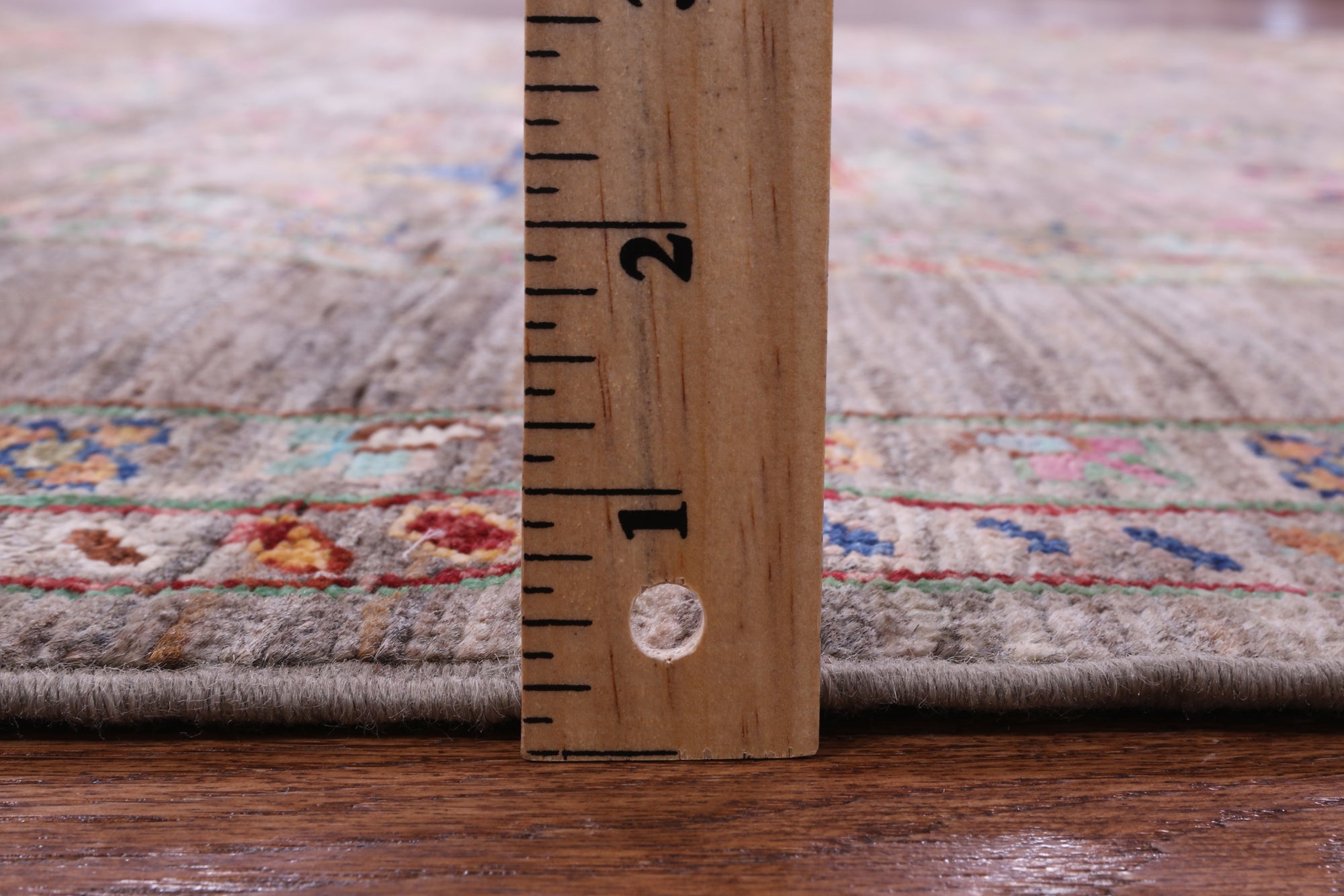 Peshawar Hand Knotted Wool Rug - 5' 1" X 6' 10" - Golden Nile
