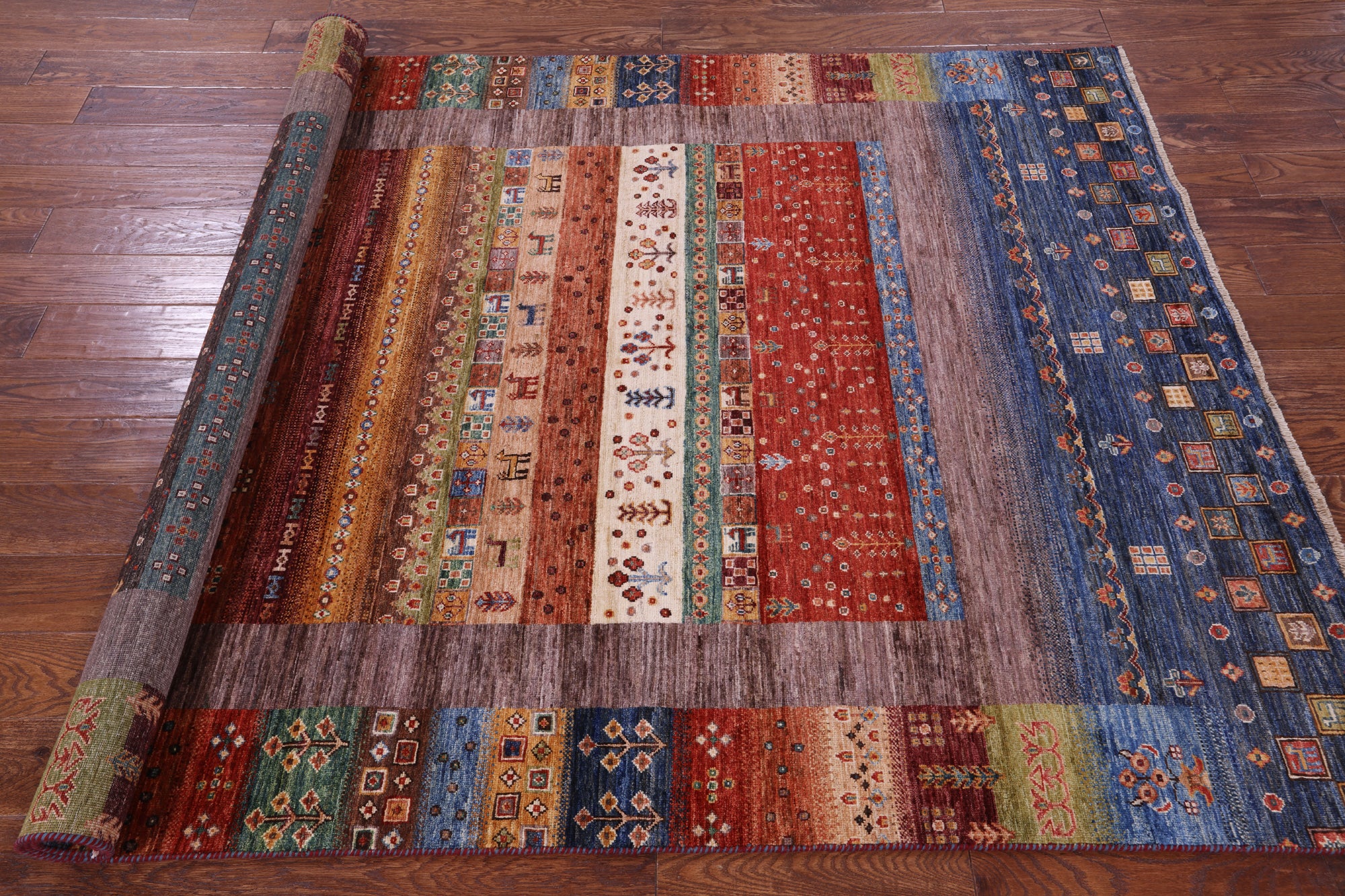 Tribal Persian Gabbeh Hand Knotted Wool Rug - 5' 7" X 8' 0" - Golden Nile