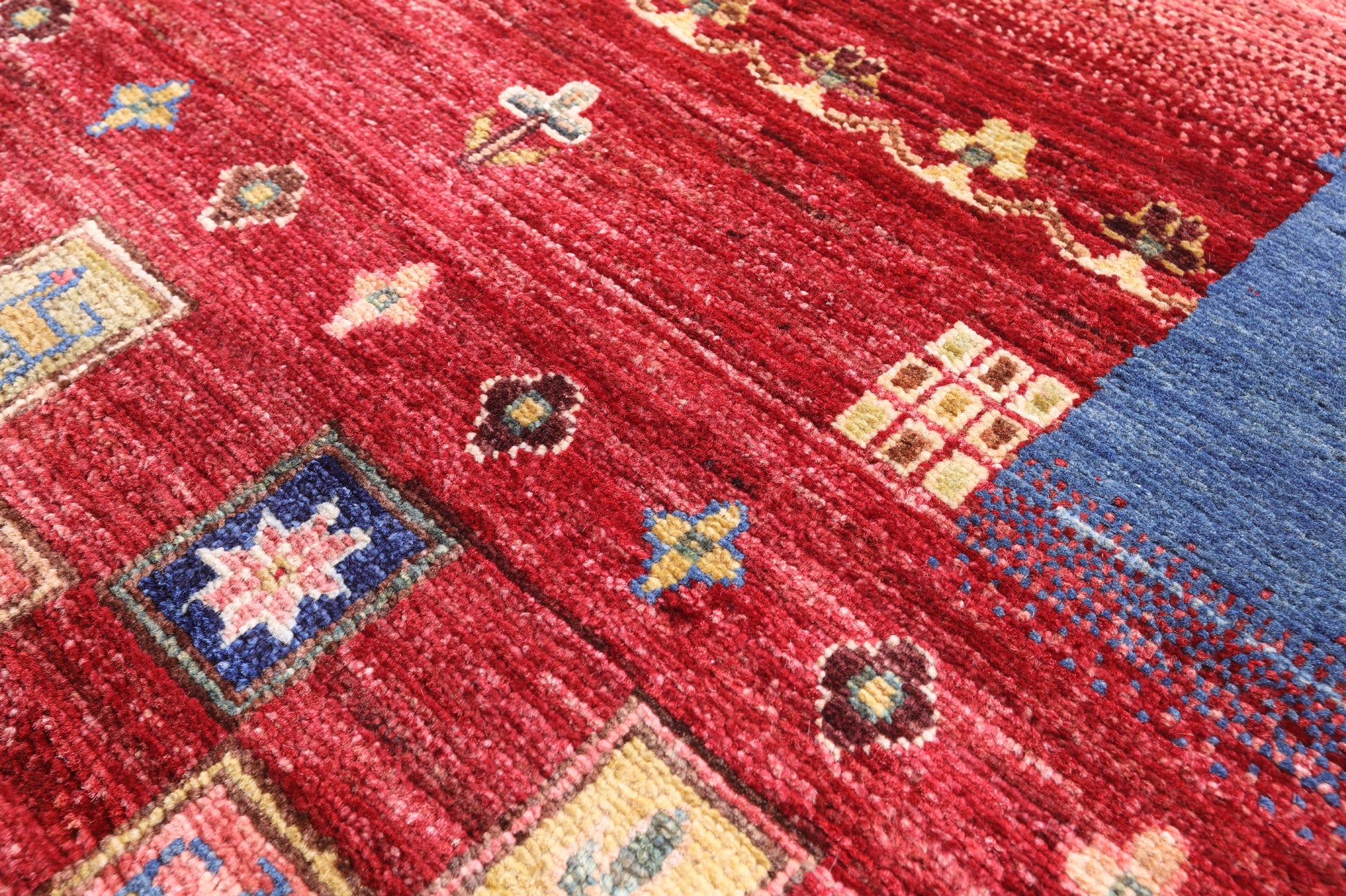 Tribal Persian Gabbeh Handmade Wool Rug - 6' 11" X 9' 11" - Golden Nile