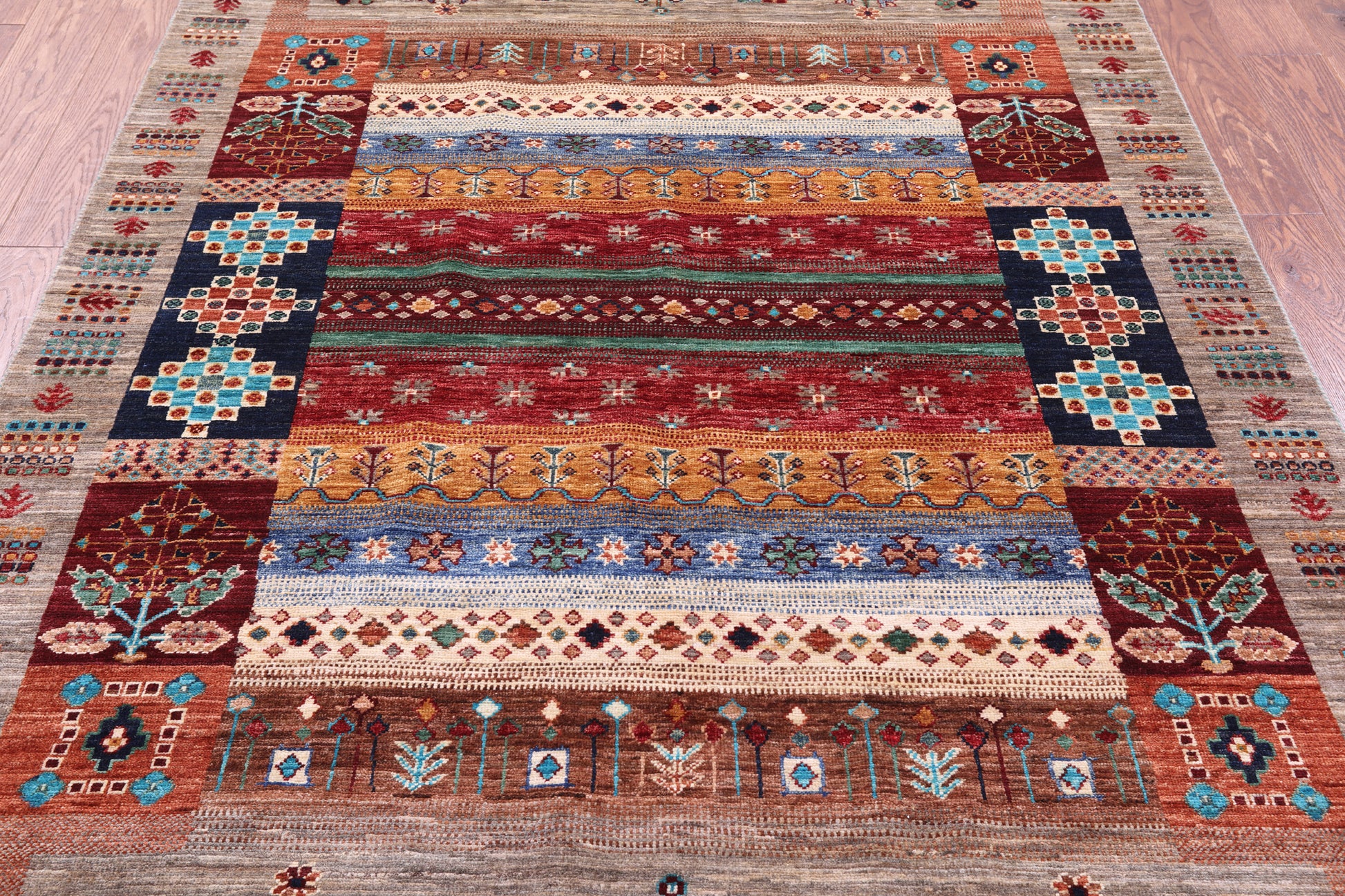 Persian Gabbeh Tribal Hand Knotted Wool Rug - 5' 2" X 6' 9" - Golden Nile