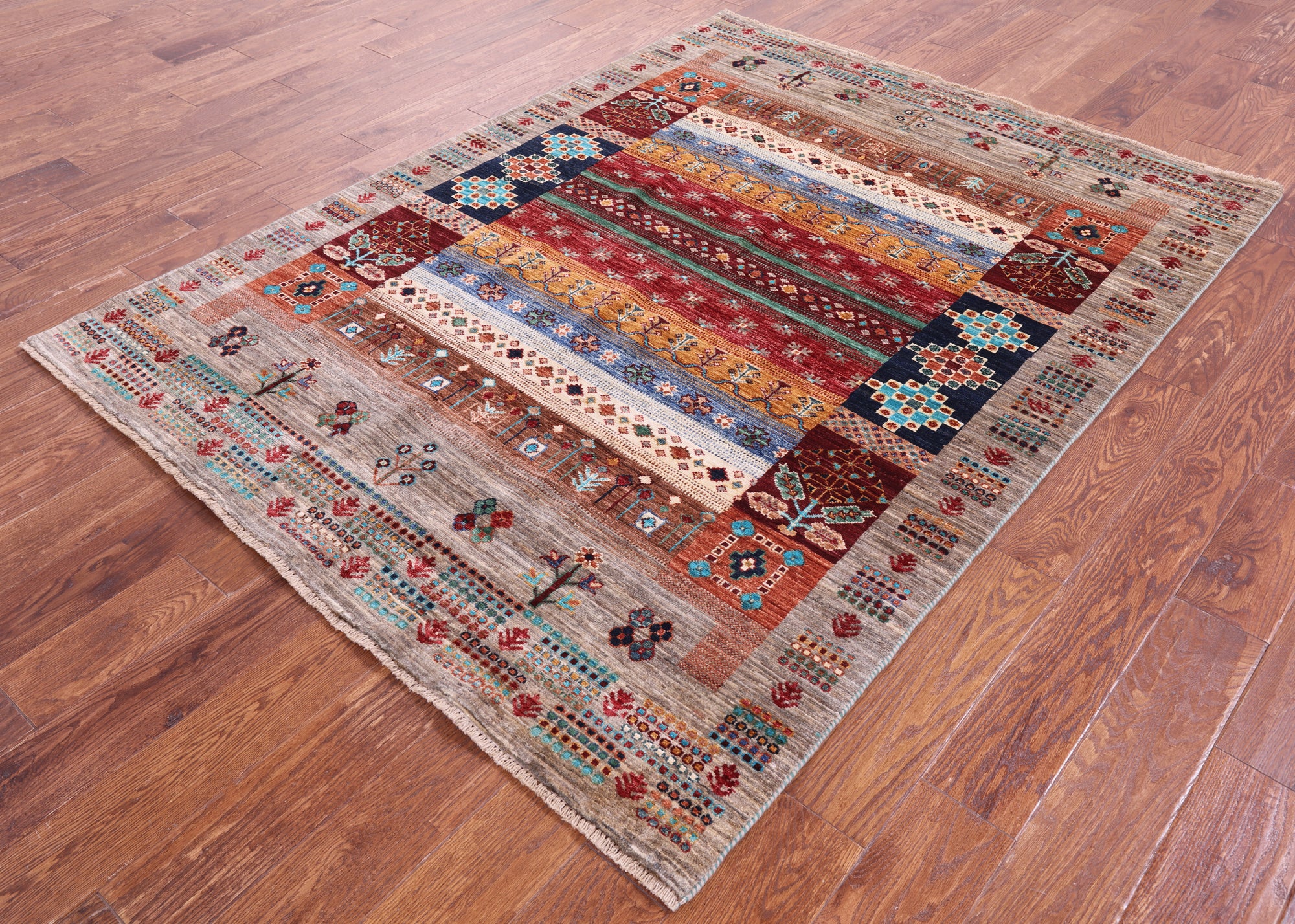 Persian Gabbeh Tribal Hand Knotted Wool Rug - 5' 2" X 6' 9" - Golden Nile