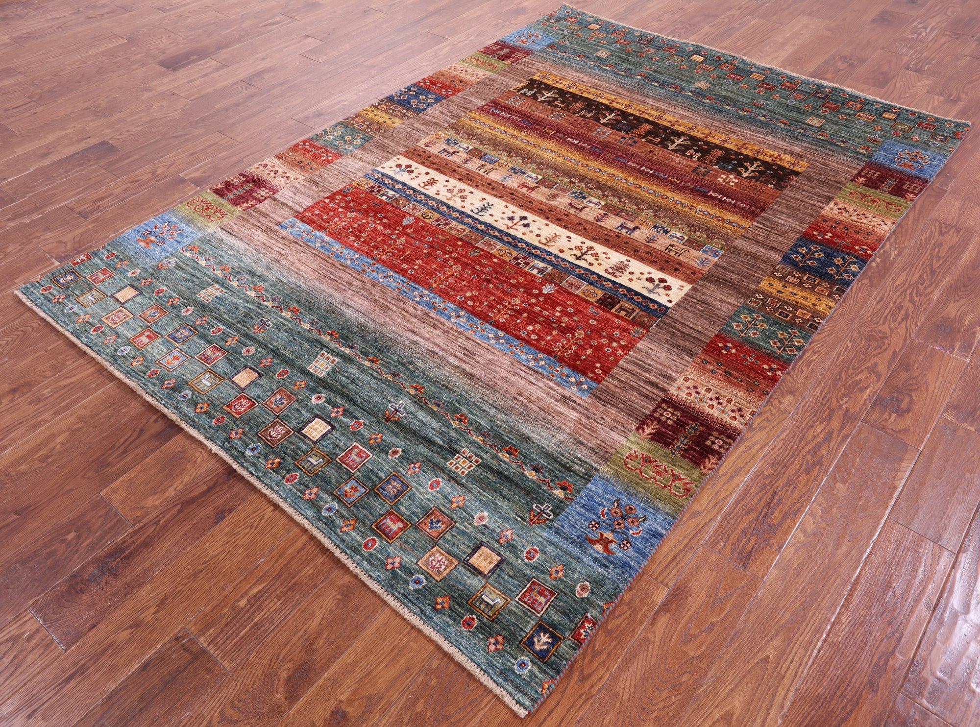 Tribal Persian Gabbeh Hand Knotted Wool Rug - 5' 7" X 7' 11" - Golden Nile