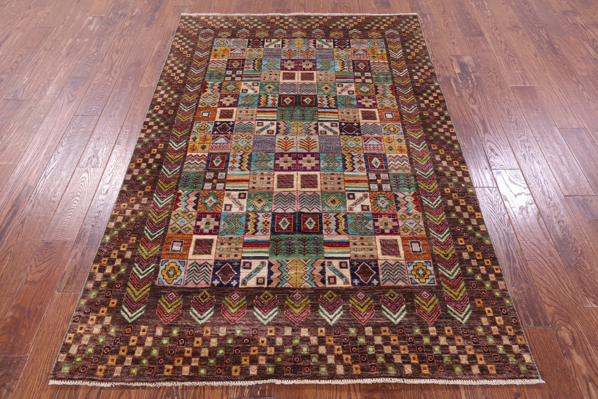 Tribal Persian Gabbeh Hand Knotted Wool Rug - 4' 10" X 7' 2" - Golden Nile