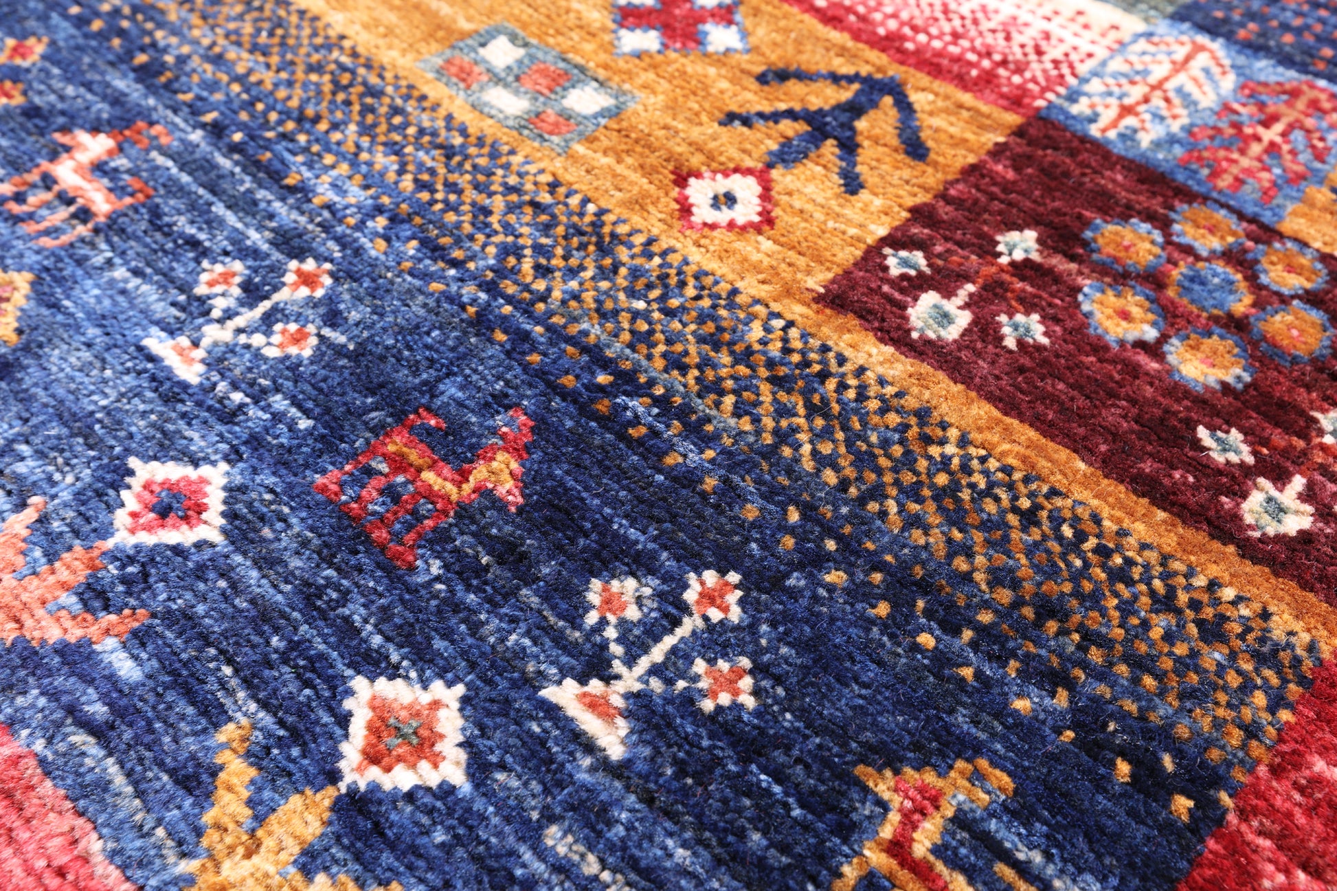 Tribal Persian Gabbeh Hand Knotted Wool Rug - 2' 8" X 4' 1" - Golden Nile