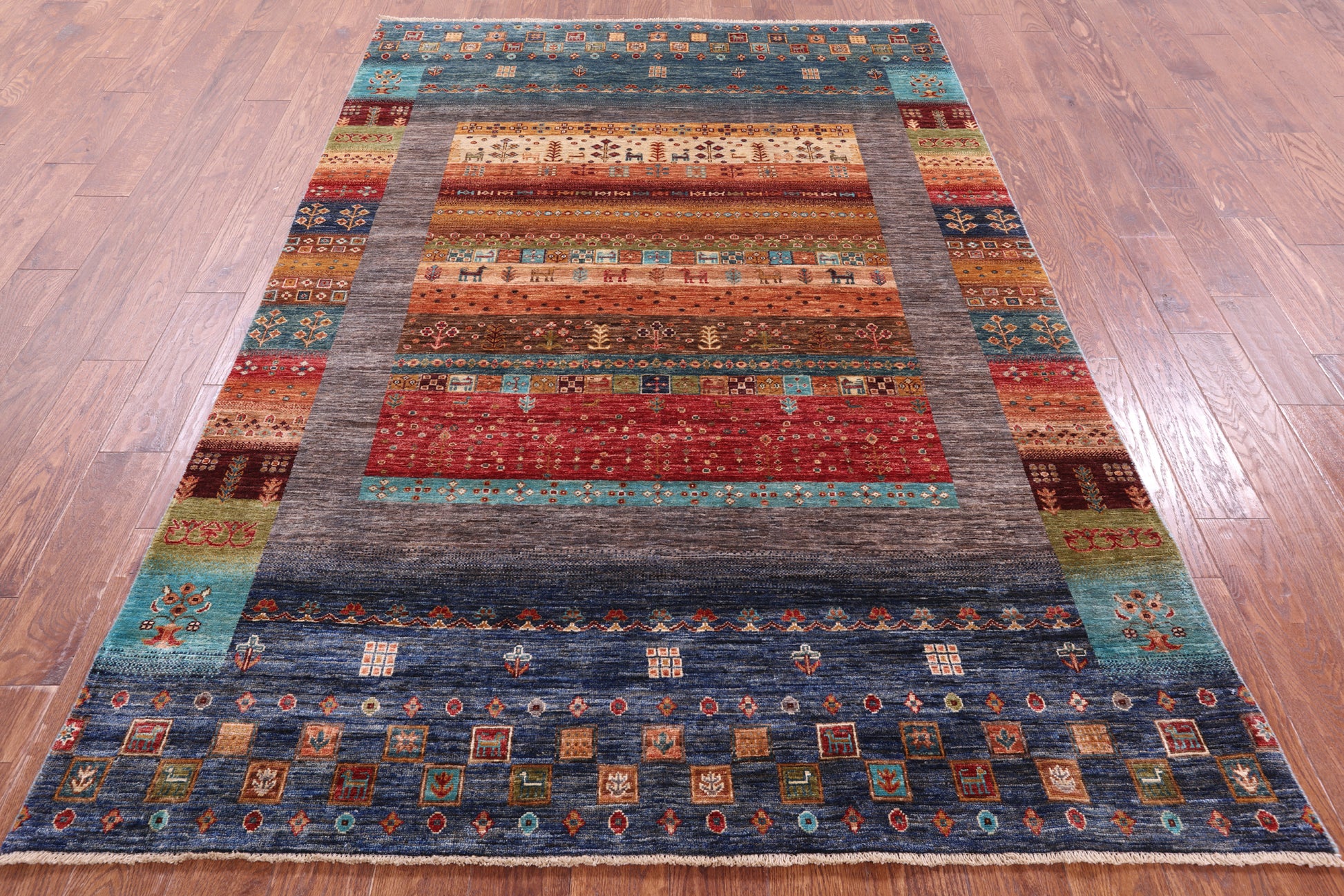 Tribal Persian Gabbeh Handmade Wool Rug - 5' 6" X 8' 2" - Golden Nile