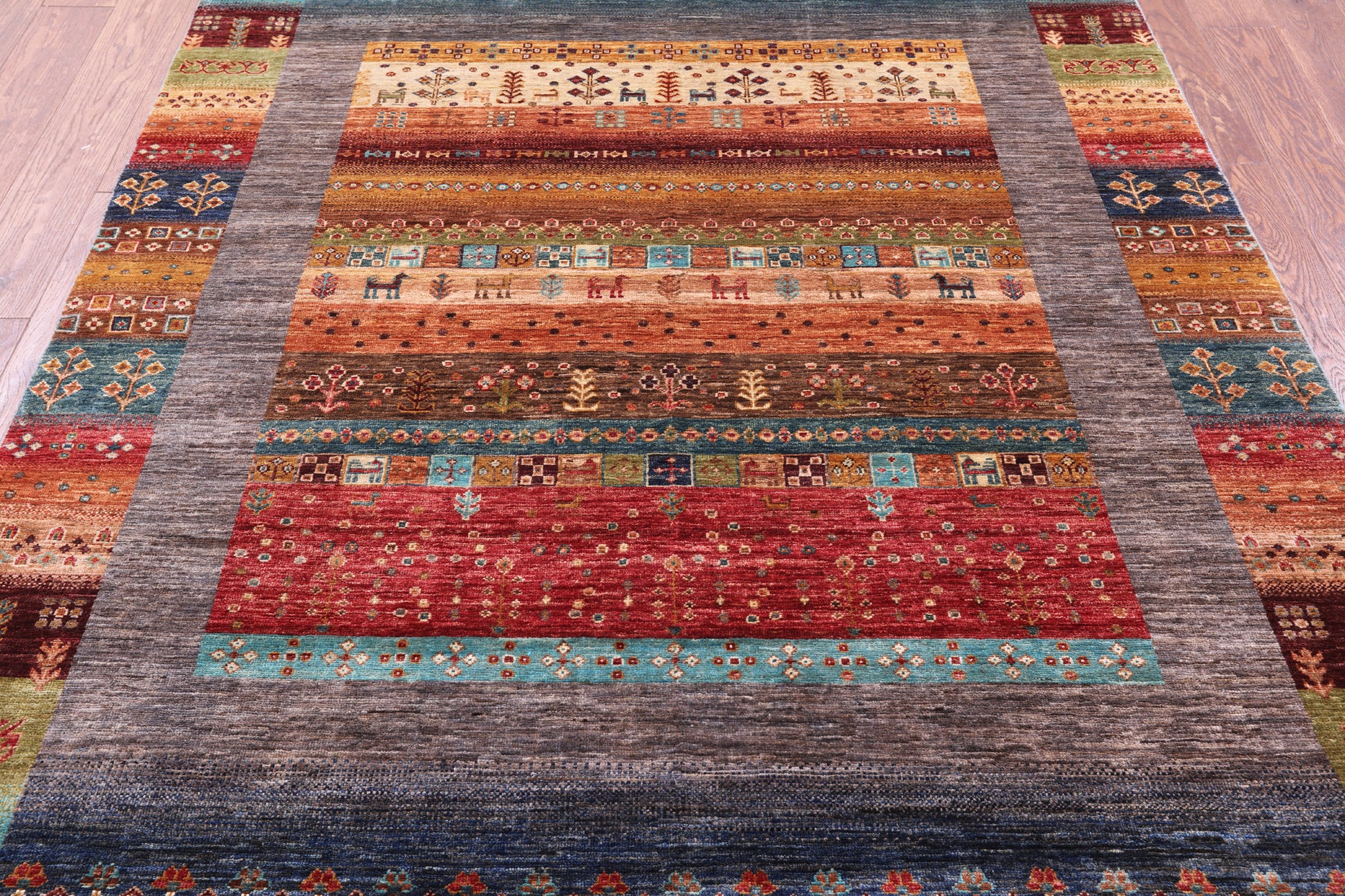 Tribal Persian Gabbeh Handmade Wool Rug - 5' 6" X 8' 2" - Golden Nile