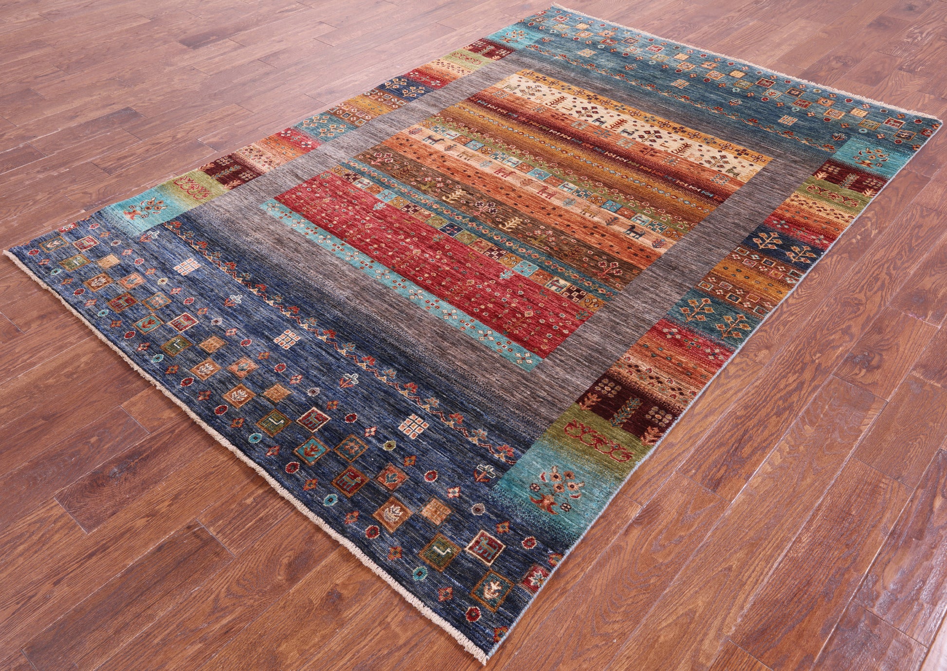 Tribal Persian Gabbeh Handmade Wool Rug - 5' 6" X 8' 2" - Golden Nile