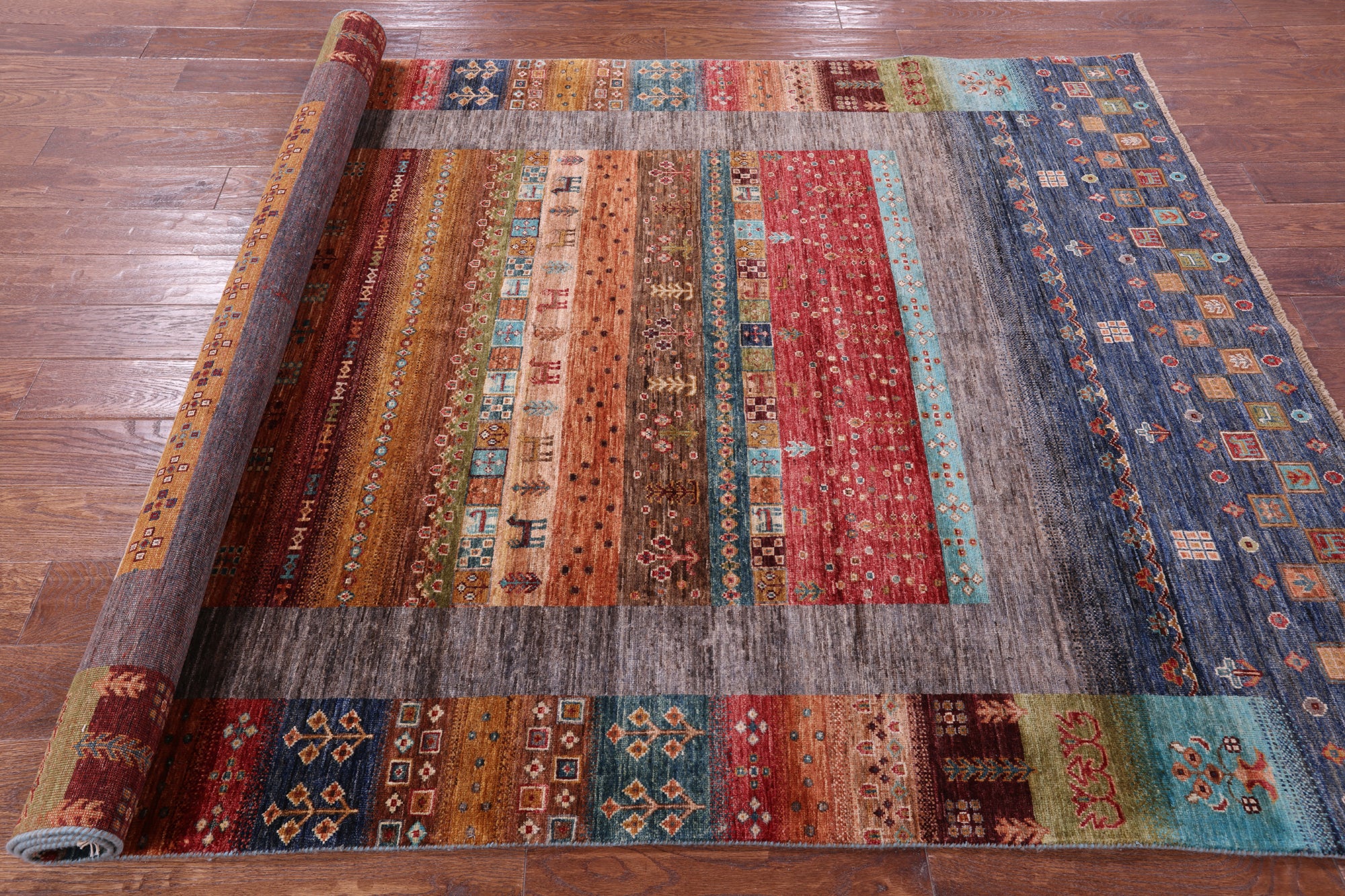 Tribal Persian Gabbeh Handmade Wool Rug - 5' 6" X 8' 2" - Golden Nile