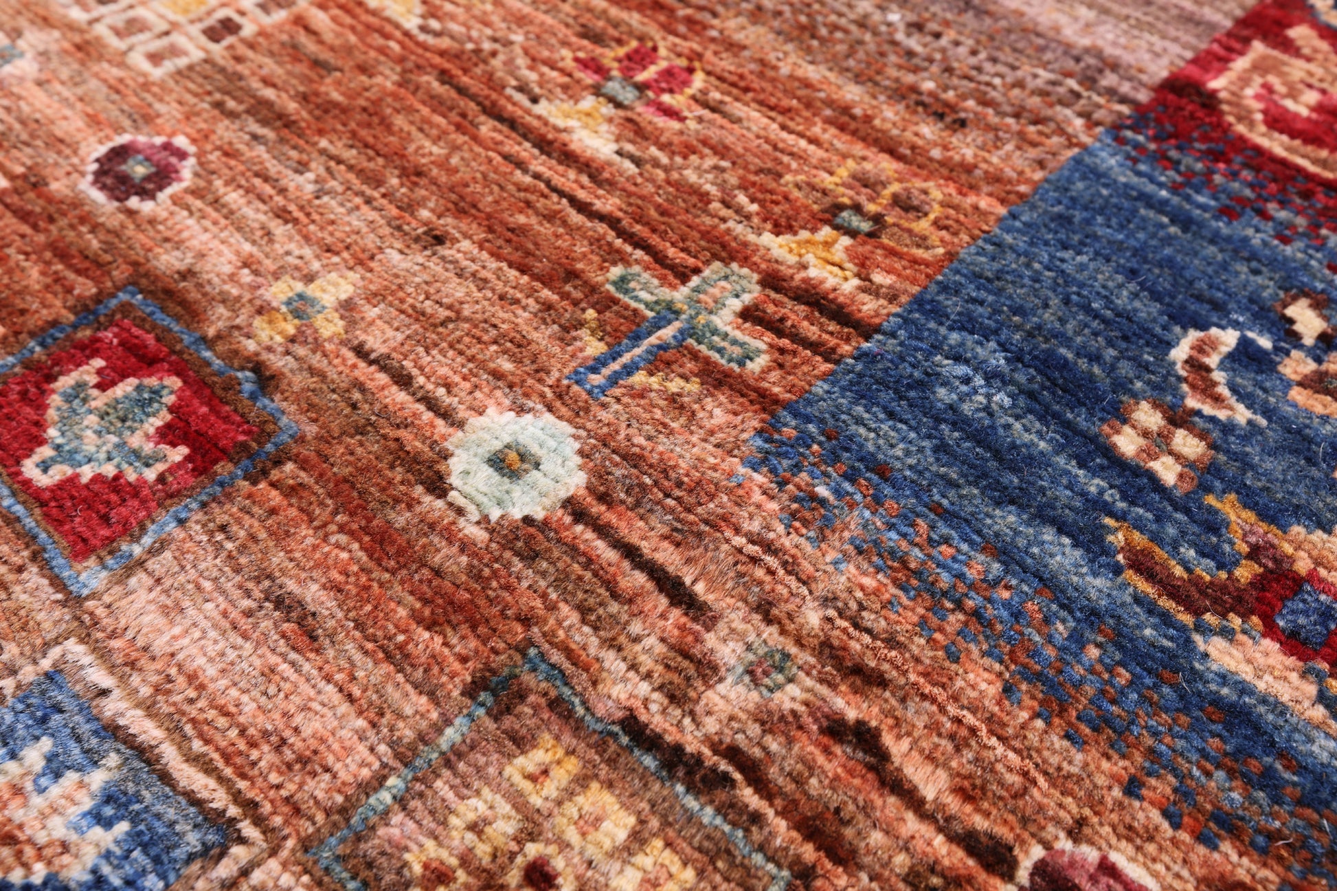 Tribal Persian Gabbeh Hand Knotted Wool Rug - 4' 11" X 6' 7" - Golden Nile