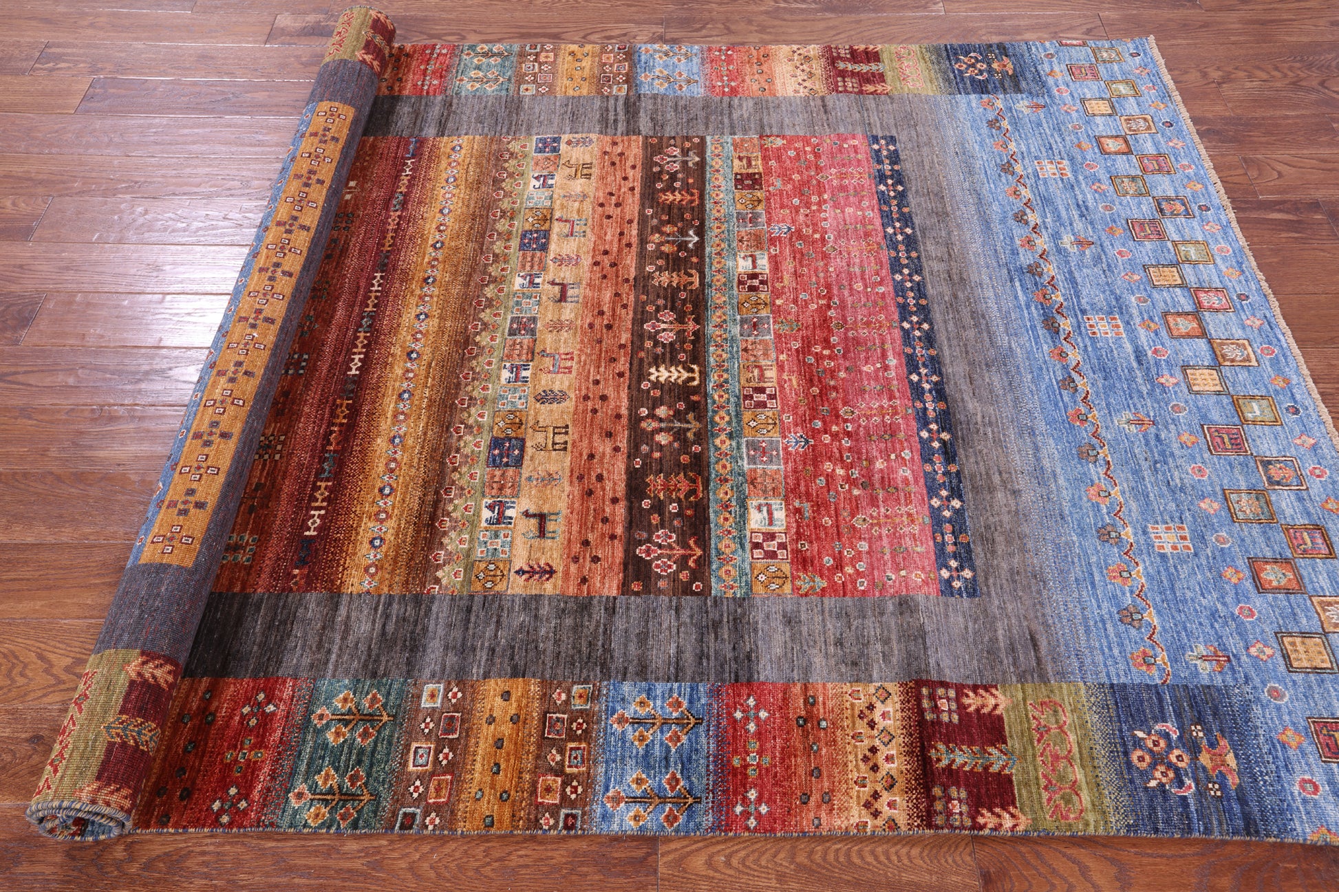 Tribal Persian Gabbeh Hand Knotted Wool Rug - 5' 7" X 8' 2" - Golden Nile
