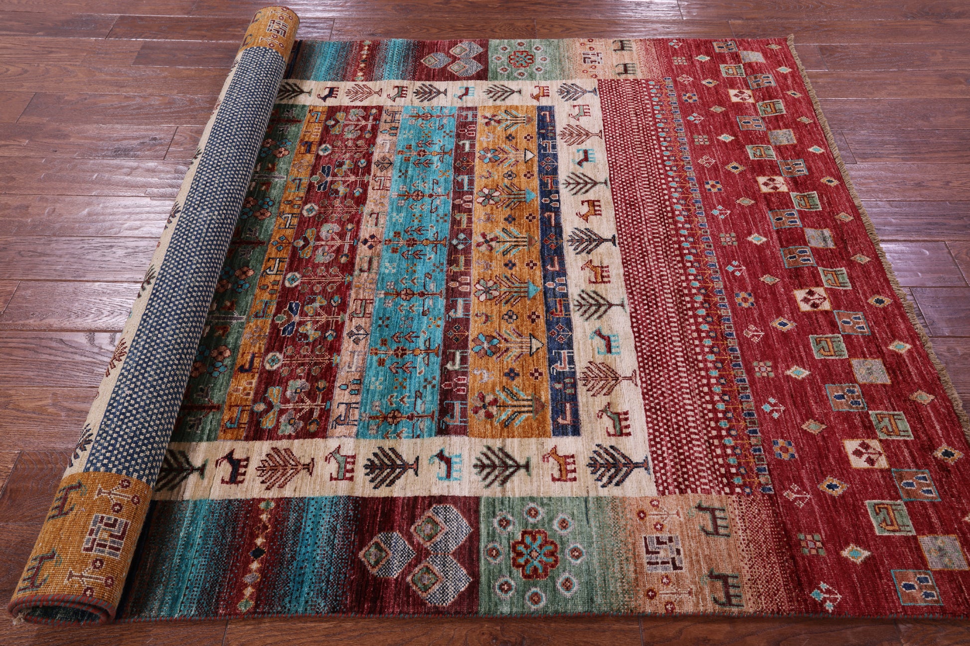 Tribal Persian Gabbeh Handmade Wool Rug - 5' 1" X 6' 8" - Golden Nile