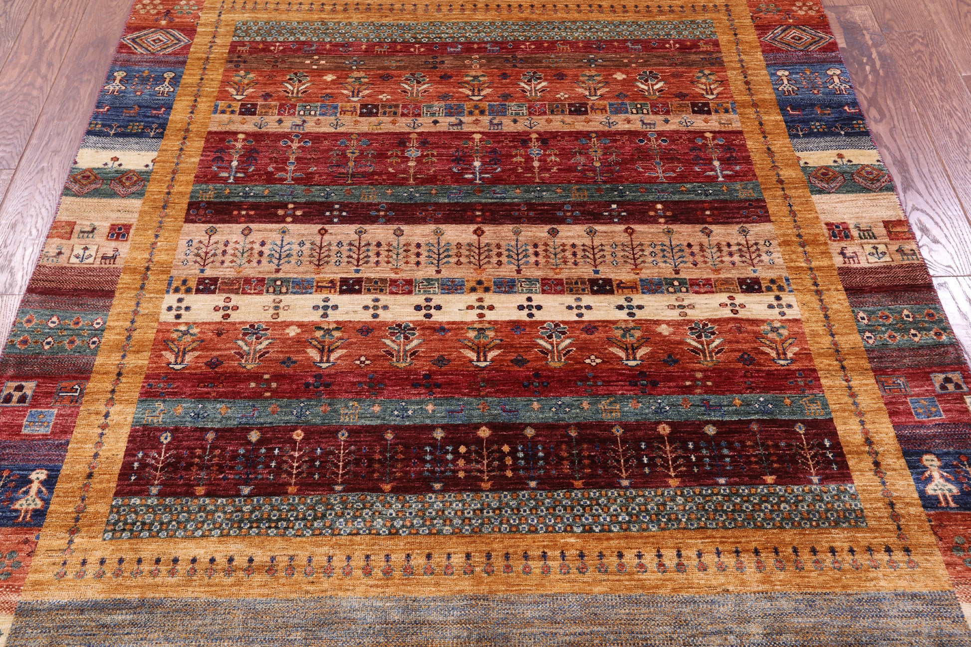Tribal Persian Gabbeh Hand Knotted Wool Rug - 5' 6" X 7' 7" - Golden Nile