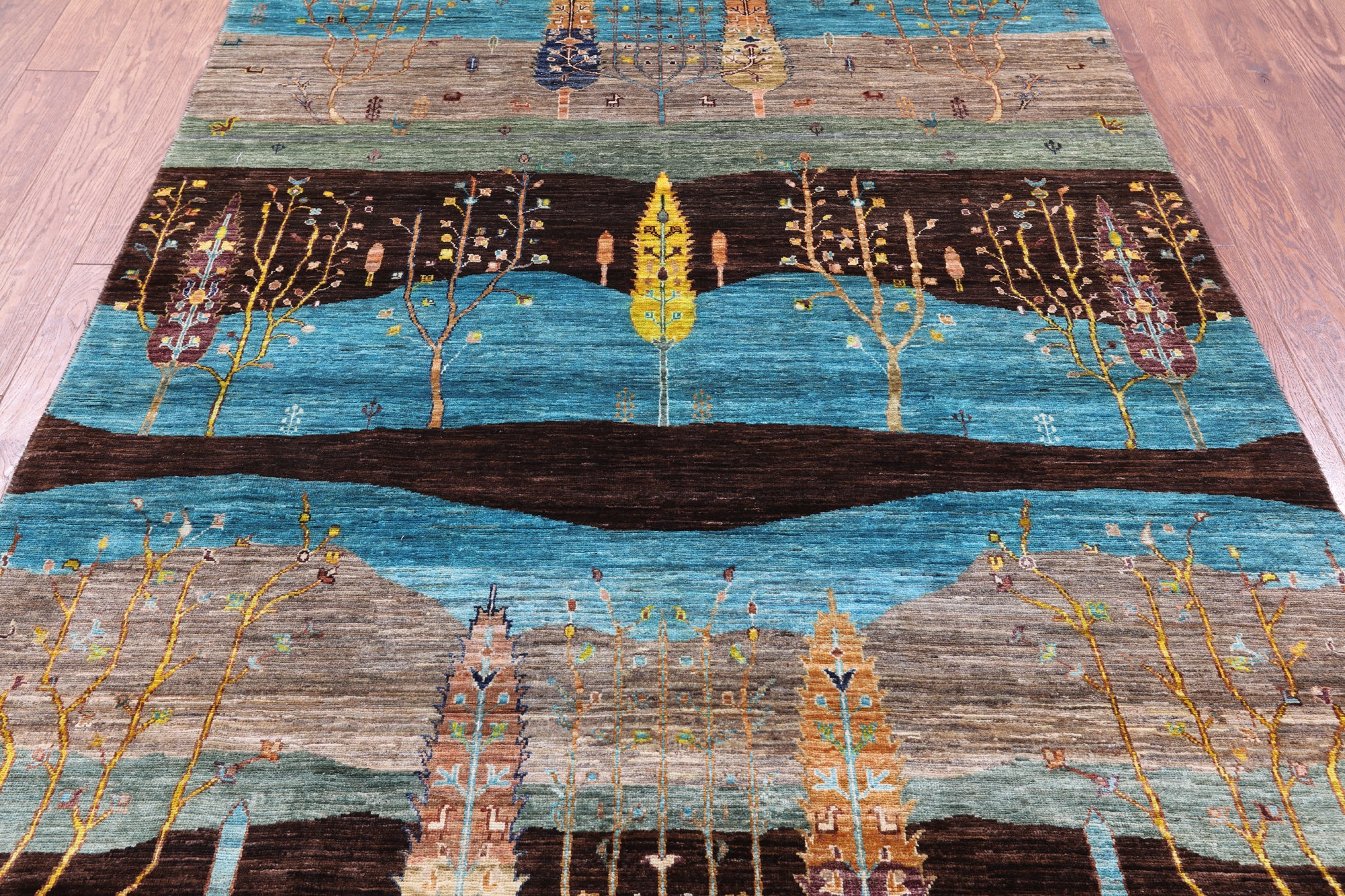 Tribal Persian Gabbeh Hand Knotted Wool Rug - 5' 6" X 7' 10" - Golden Nile