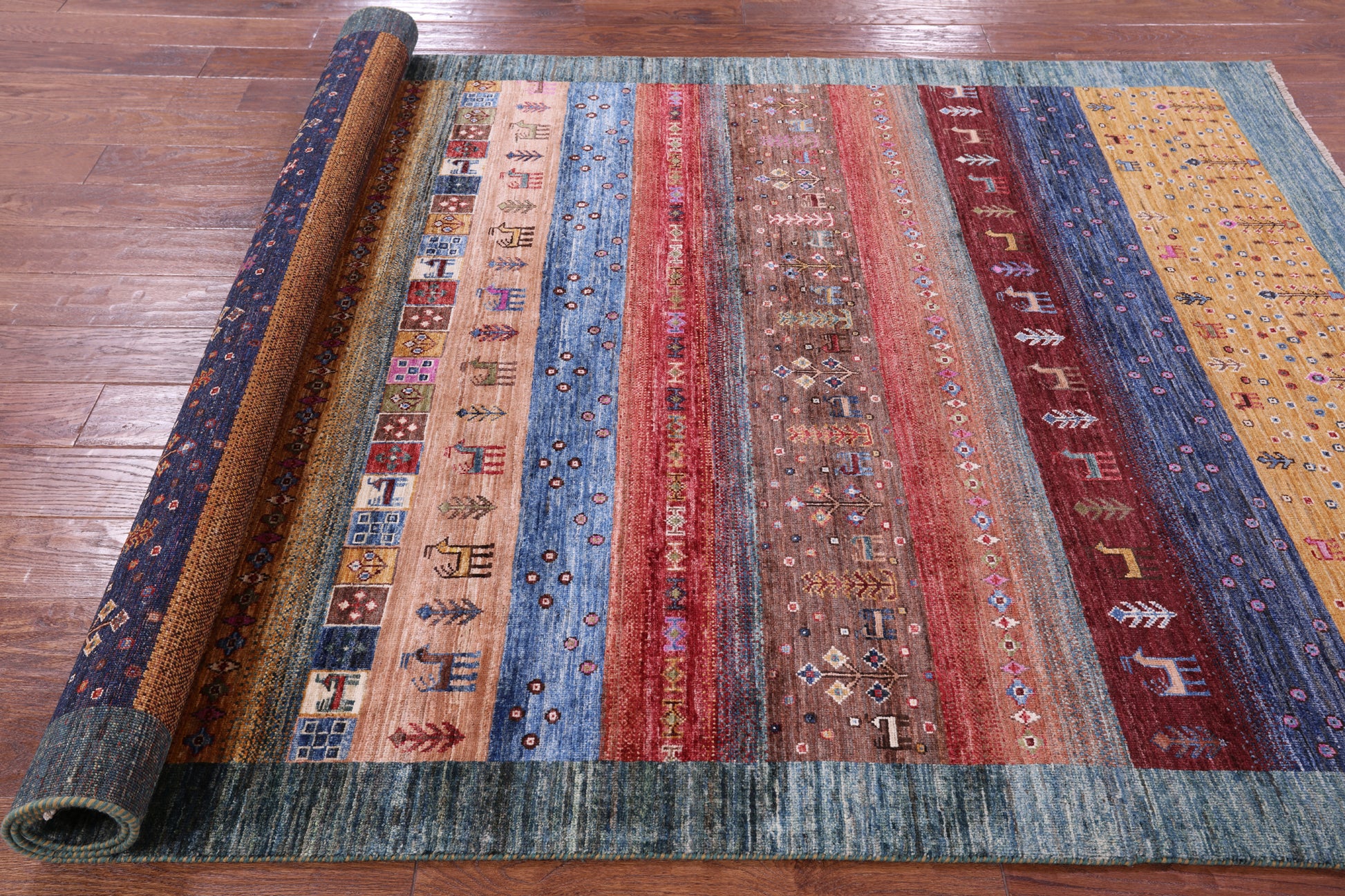 Tribal Persian Gabbeh Hand Knotted Wool Rug - 5' 7" X 8' 1" - Golden Nile