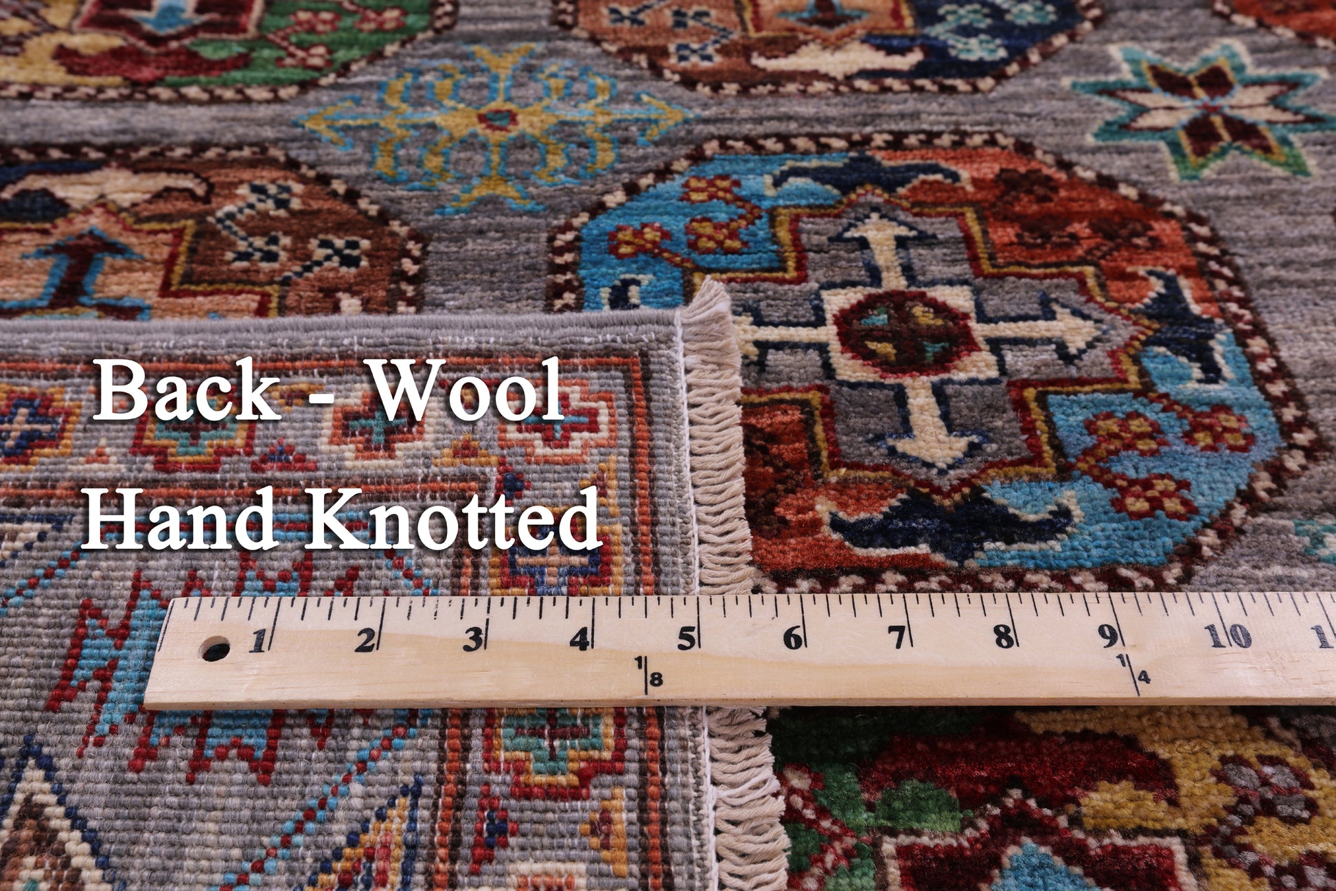 Turkmen Ersari Hand Knotted Wool Rug - 4' 1" X 5' 10" - Golden Nile