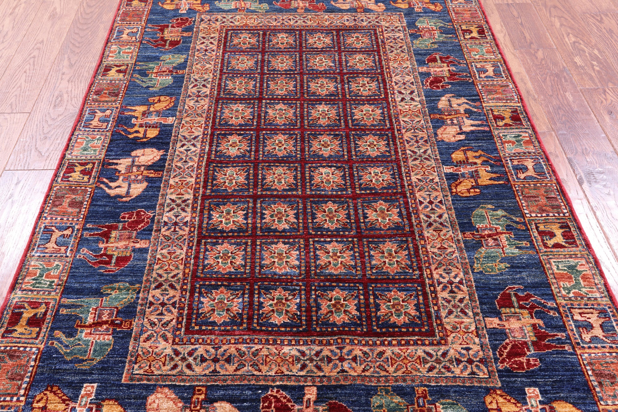 Antiqued Pazyryk Historical Design Handmade Wool Rug - 4' 0" X 6' 0" - Golden Nile