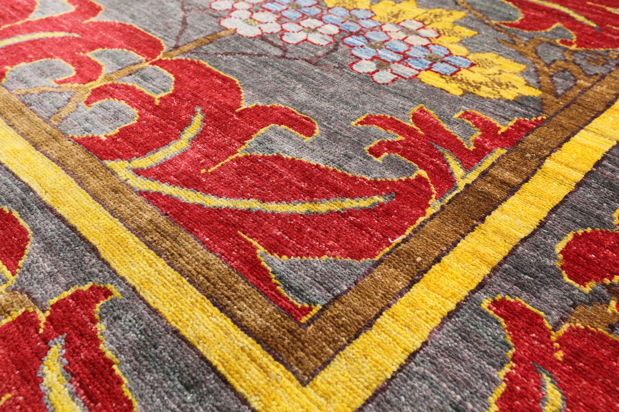 Grey William Morris Hand Knotted Wool Area Rug - 5' 10" X 8' 9" - Golden Nile