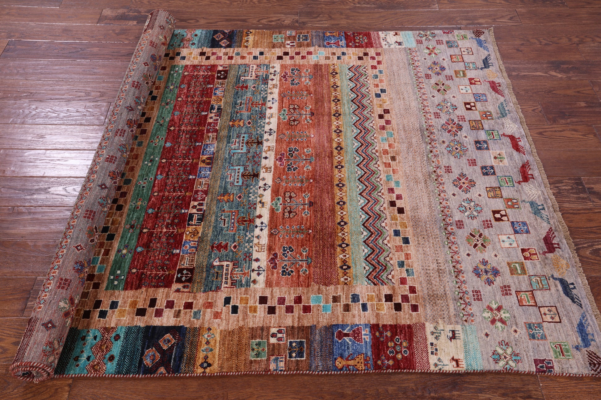 Tribal Persian Gabbeh Hand Knotted Wool Rug - 5' 1" X 6' 6" - Golden Nile