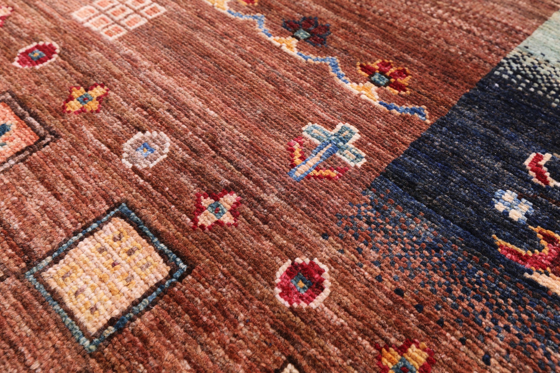 Tribal Persian Gabbeh Hand Knotted Wool Rug - 5' 8" X 7' 10" - Golden Nile