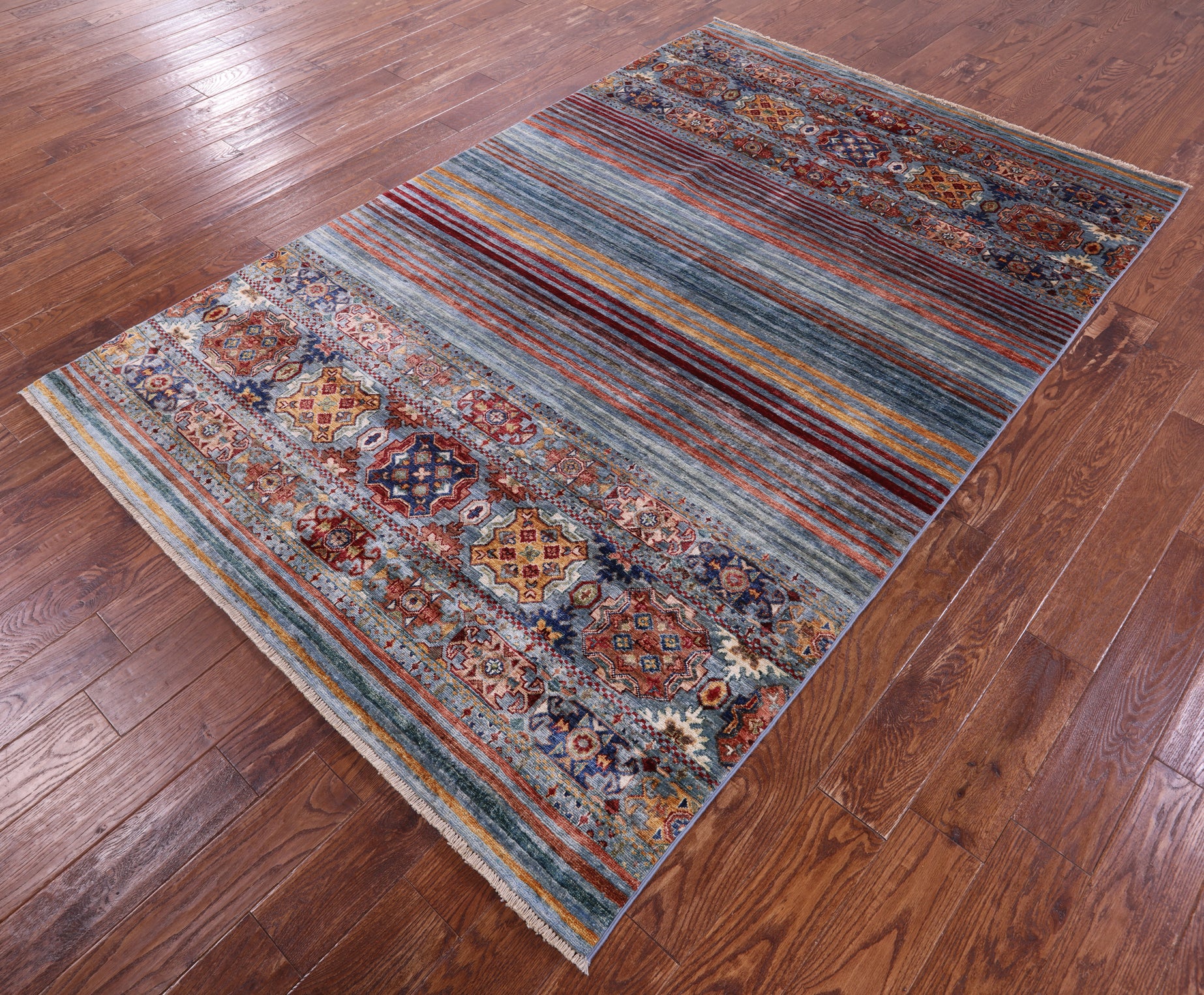 Khorjin Persian Gabbeh Hand Knotted Wool Rug - 5' 6" X 8' 5" - Golden Nile