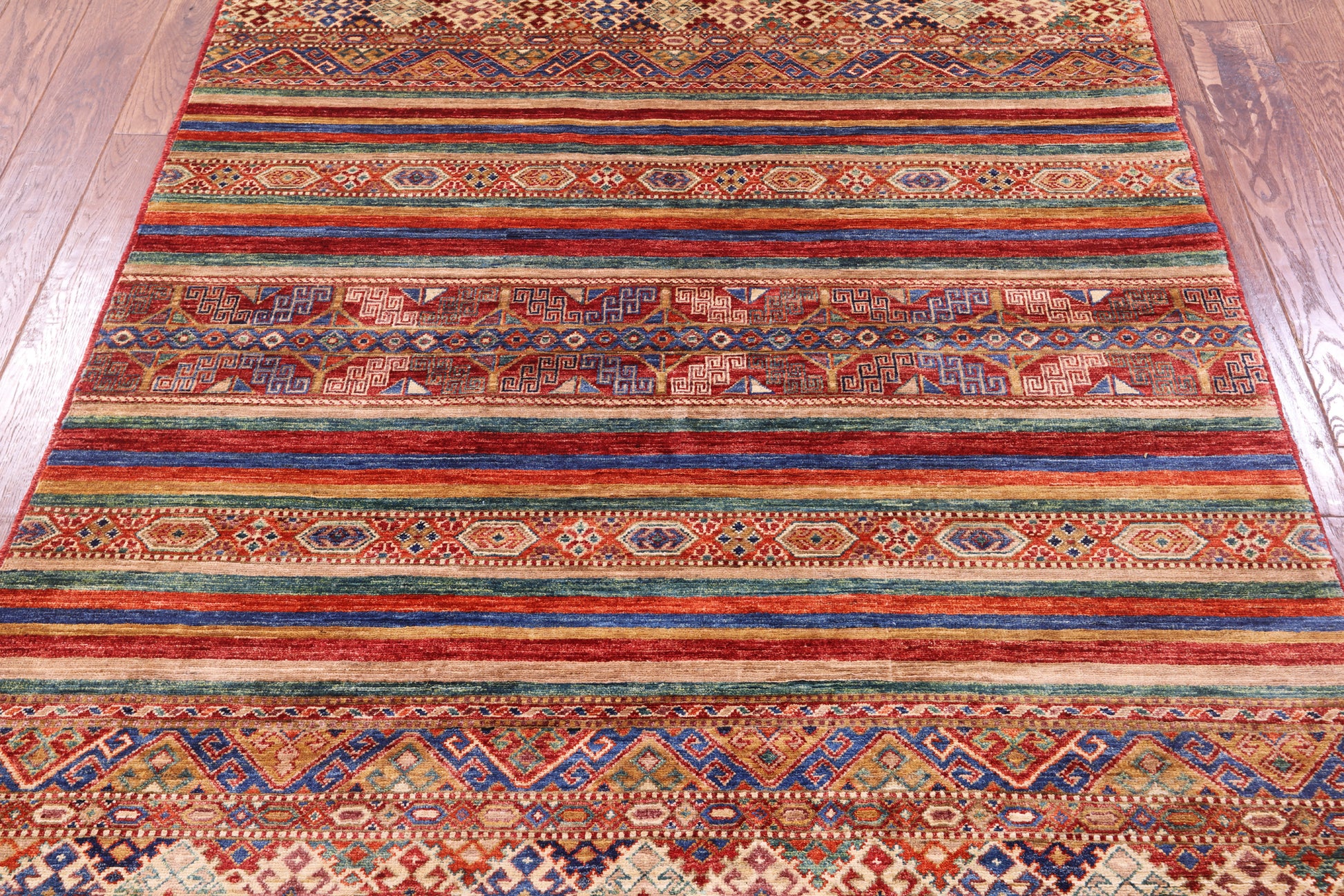 Khorjin Persian Gabbeh Hand Knotted Wool Rug - 4' 11" X 6' 5" - Golden Nile