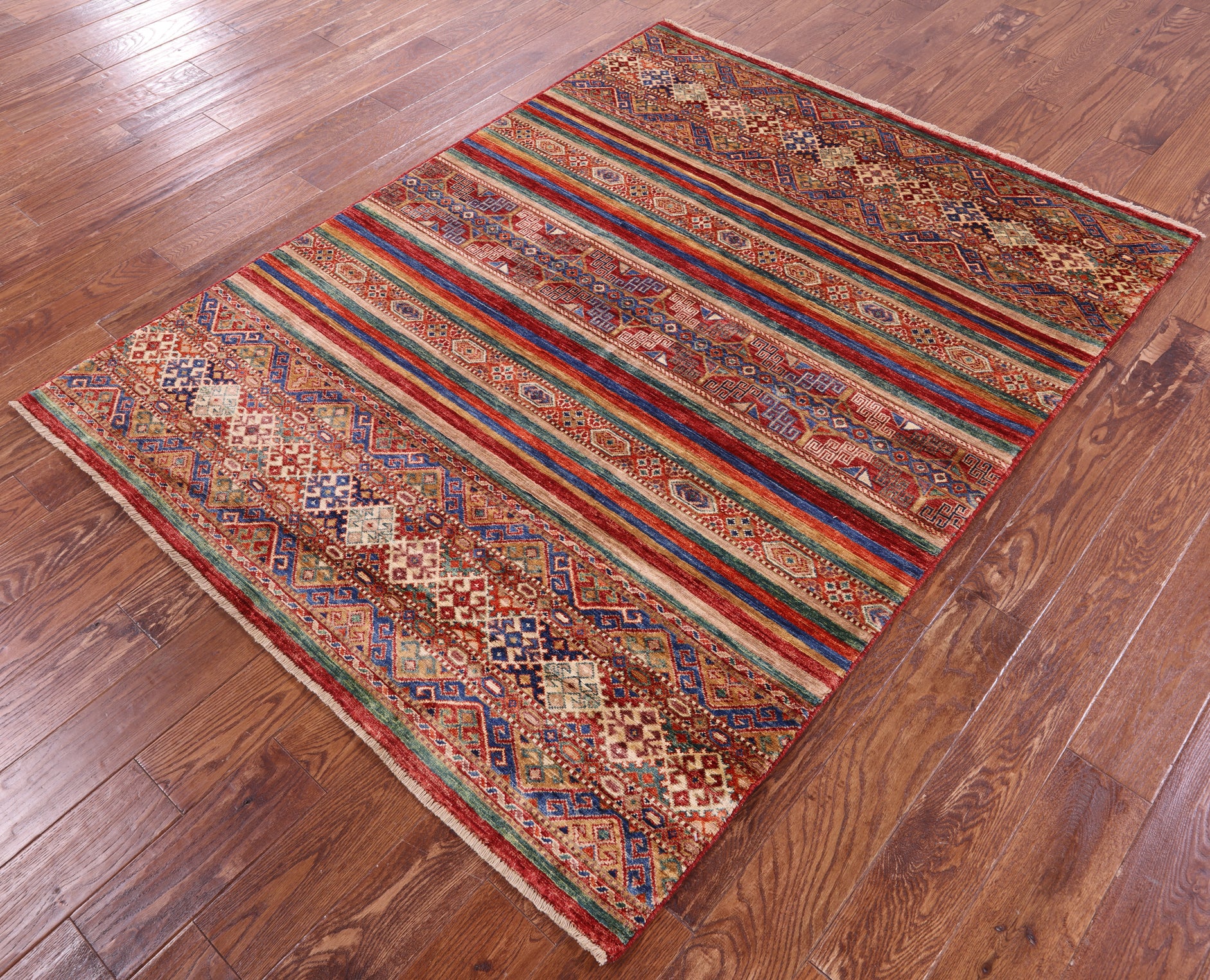 Khorjin Persian Gabbeh Hand Knotted Wool Rug - 4' 11" X 6' 5" - Golden Nile
