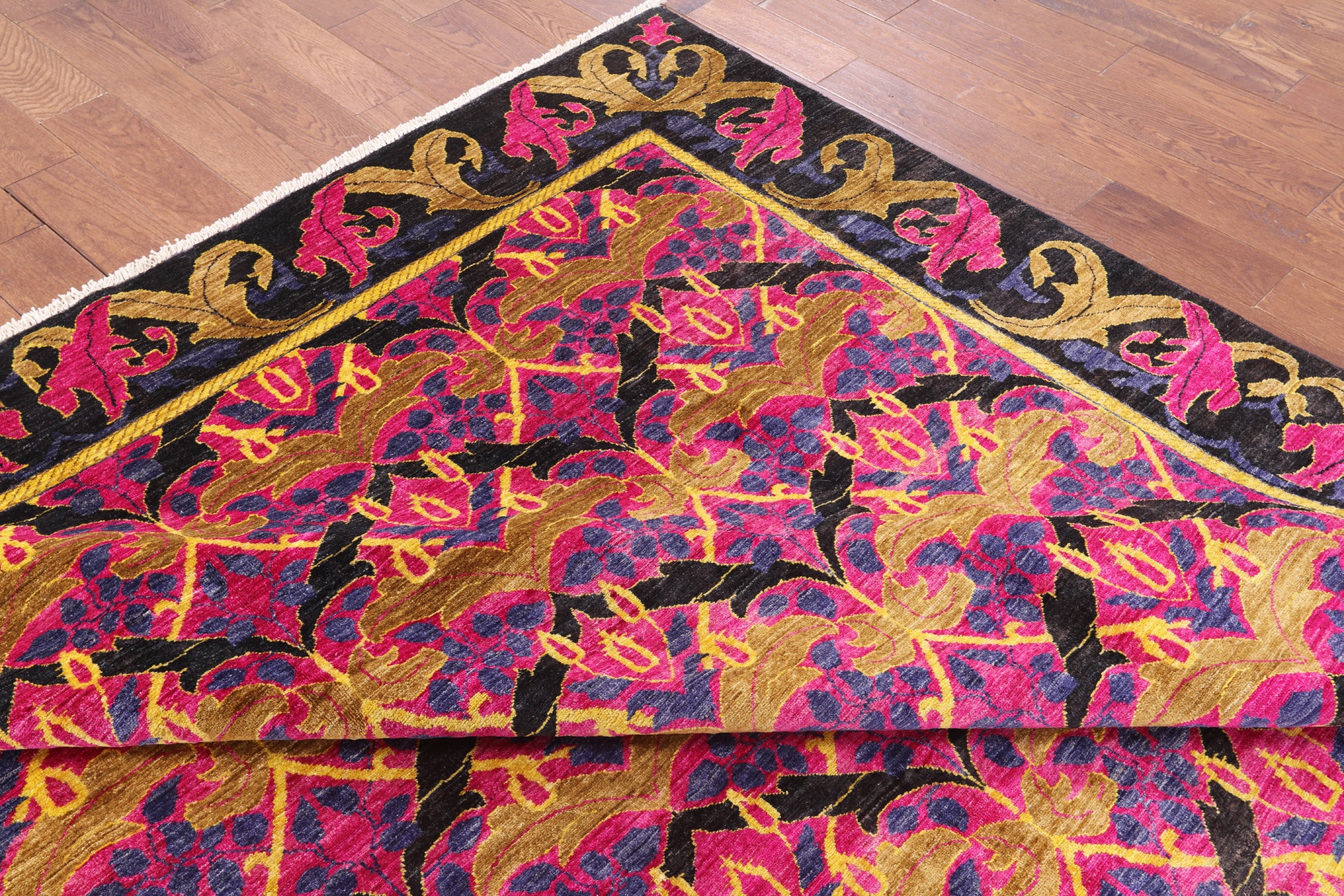 Pink Square William Morris Hand Knotted Wool Area Rug - 8' 10" X 9' 1" - Golden Nile