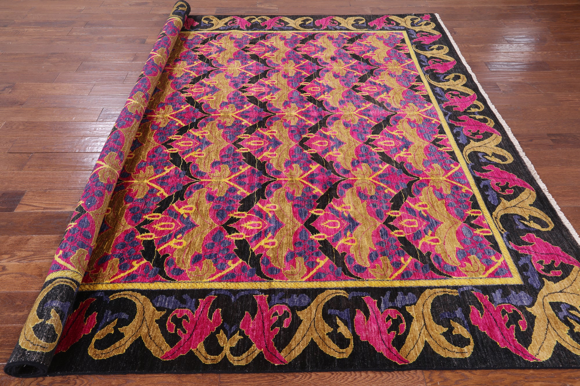 Pink Square William Morris Hand Knotted Wool Area Rug - 8' 10" X 9' 1" - Golden Nile