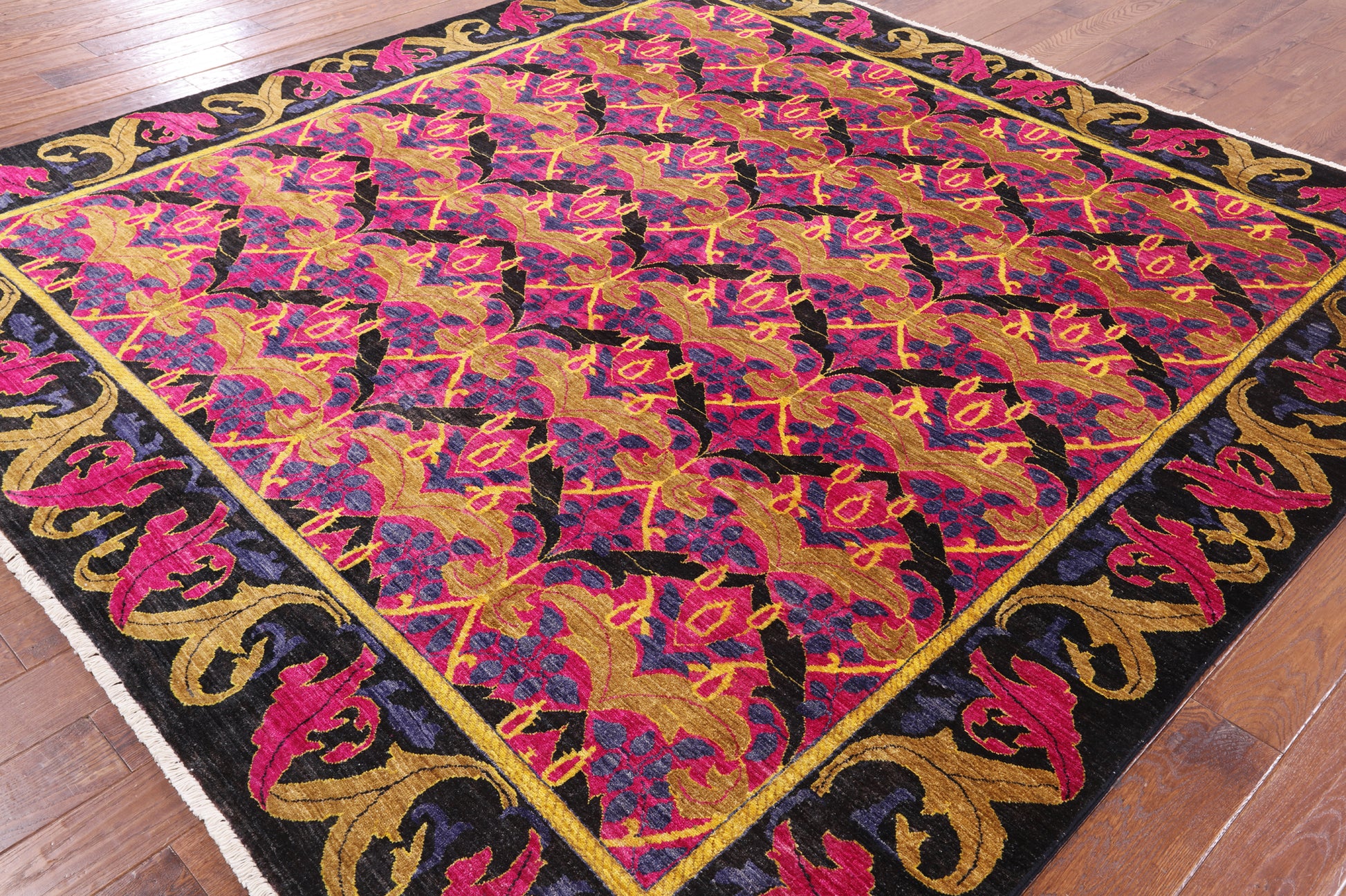 Pink Square William Morris Hand Knotted Wool Area Rug - 8' 10" X 9' 1" - Golden Nile