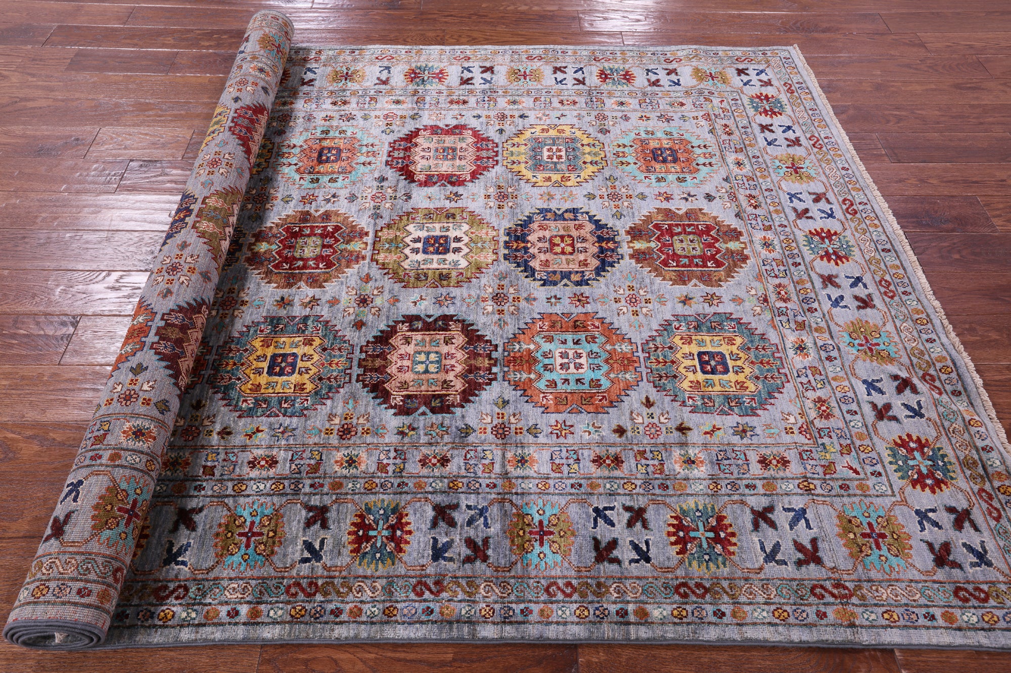 Turkmen Ersari Hand Knotted Wool Rug - 5' 7" X 8' 6" - Golden Nile