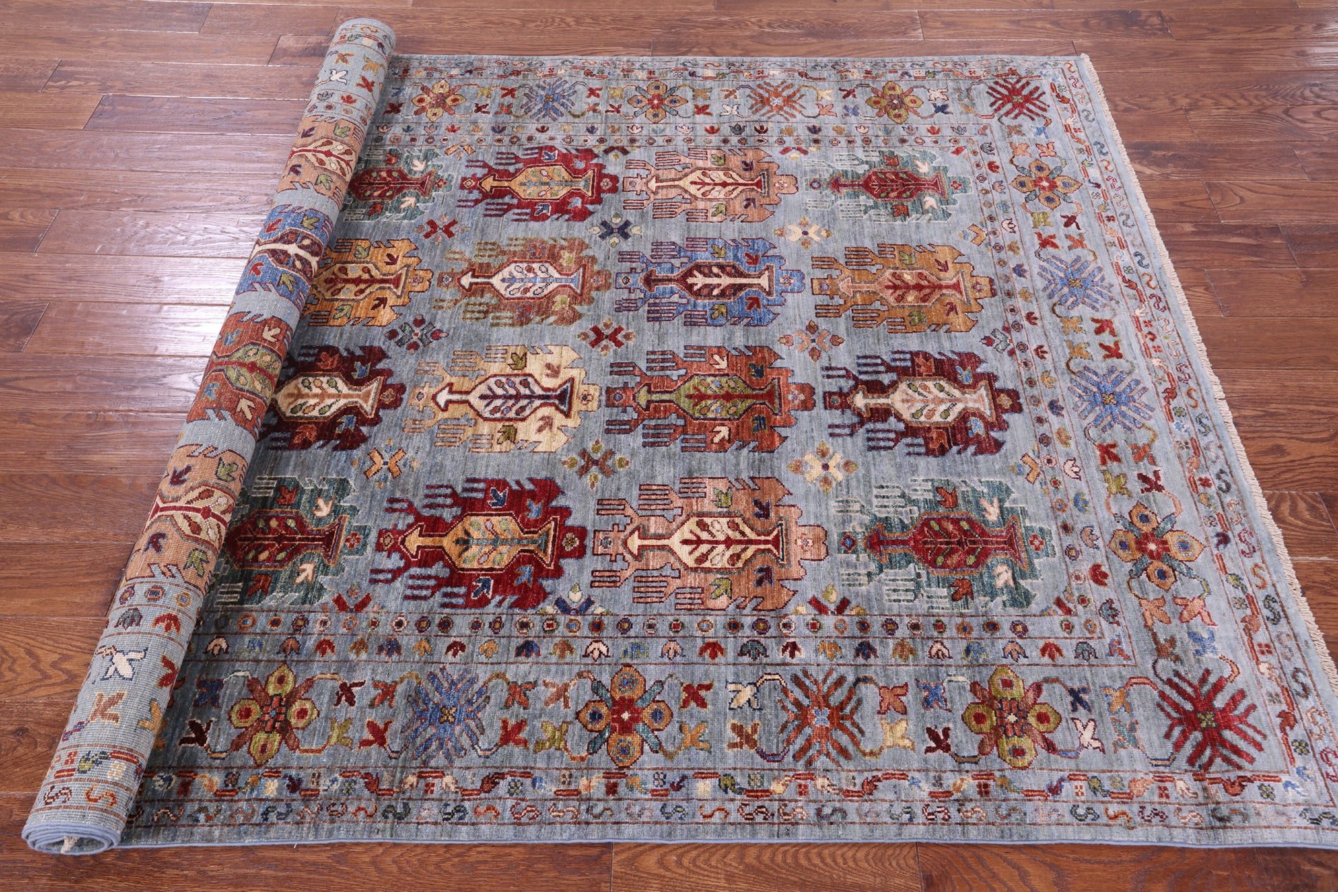 Turkmen Ersari Hand Knotted Wool Rug - 5' 9" X 7' 9" - Golden Nile