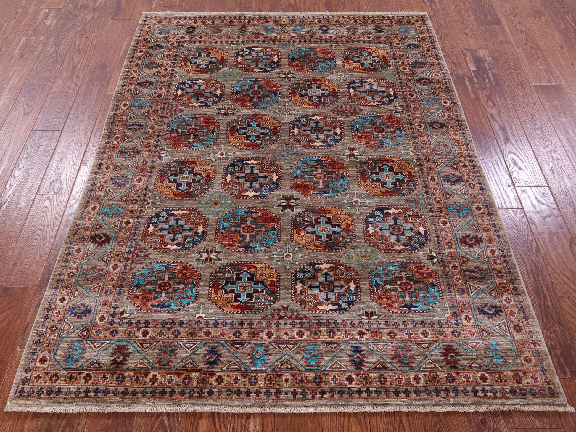 Turkmen Ersari Hand Knotted Wool Rug - 5' 0" X 6' 6" - Golden Nile