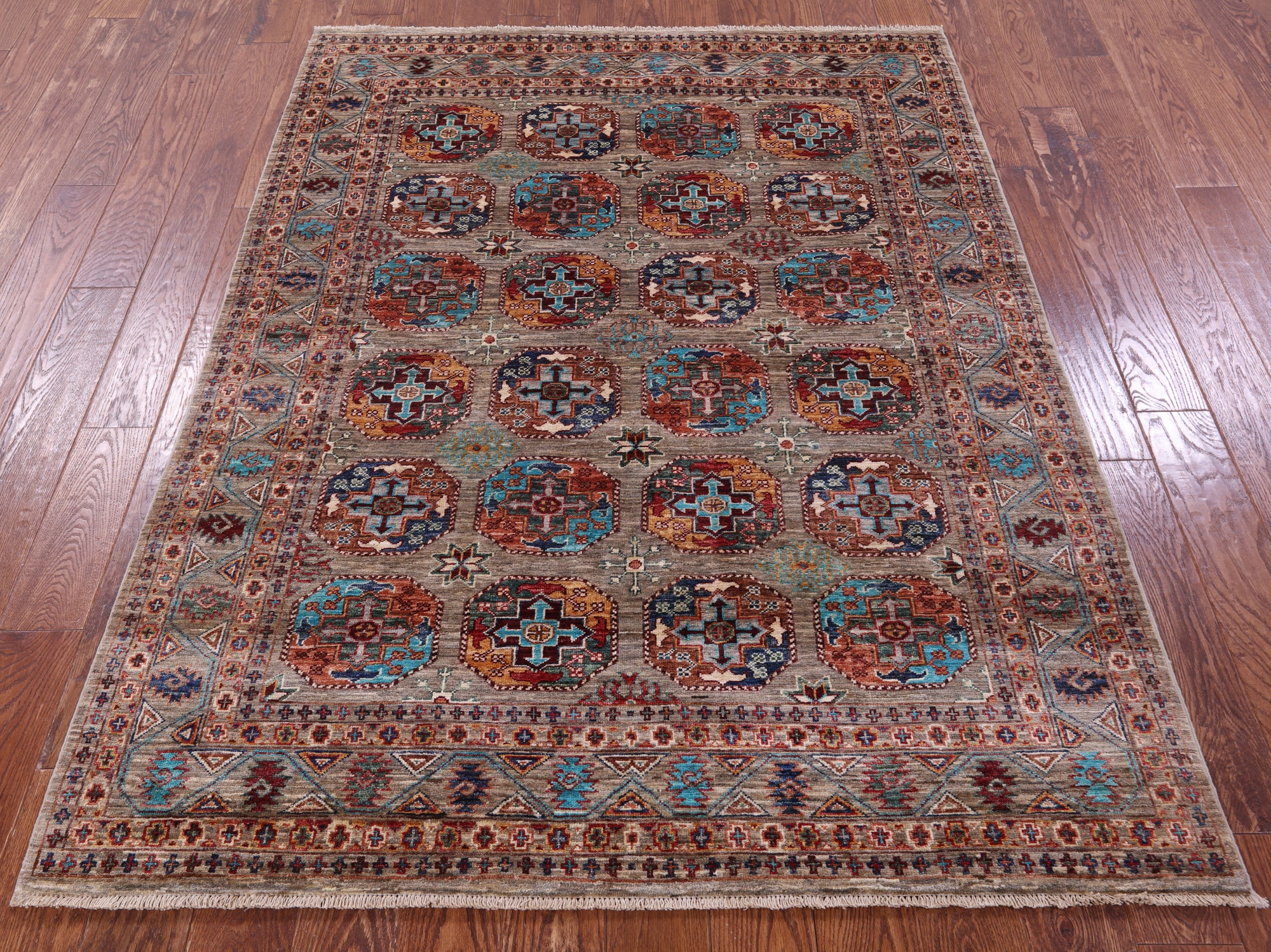 Turkmen Ersari Hand Knotted Wool Rug - 5' 0" X 6' 6" - Golden Nile
