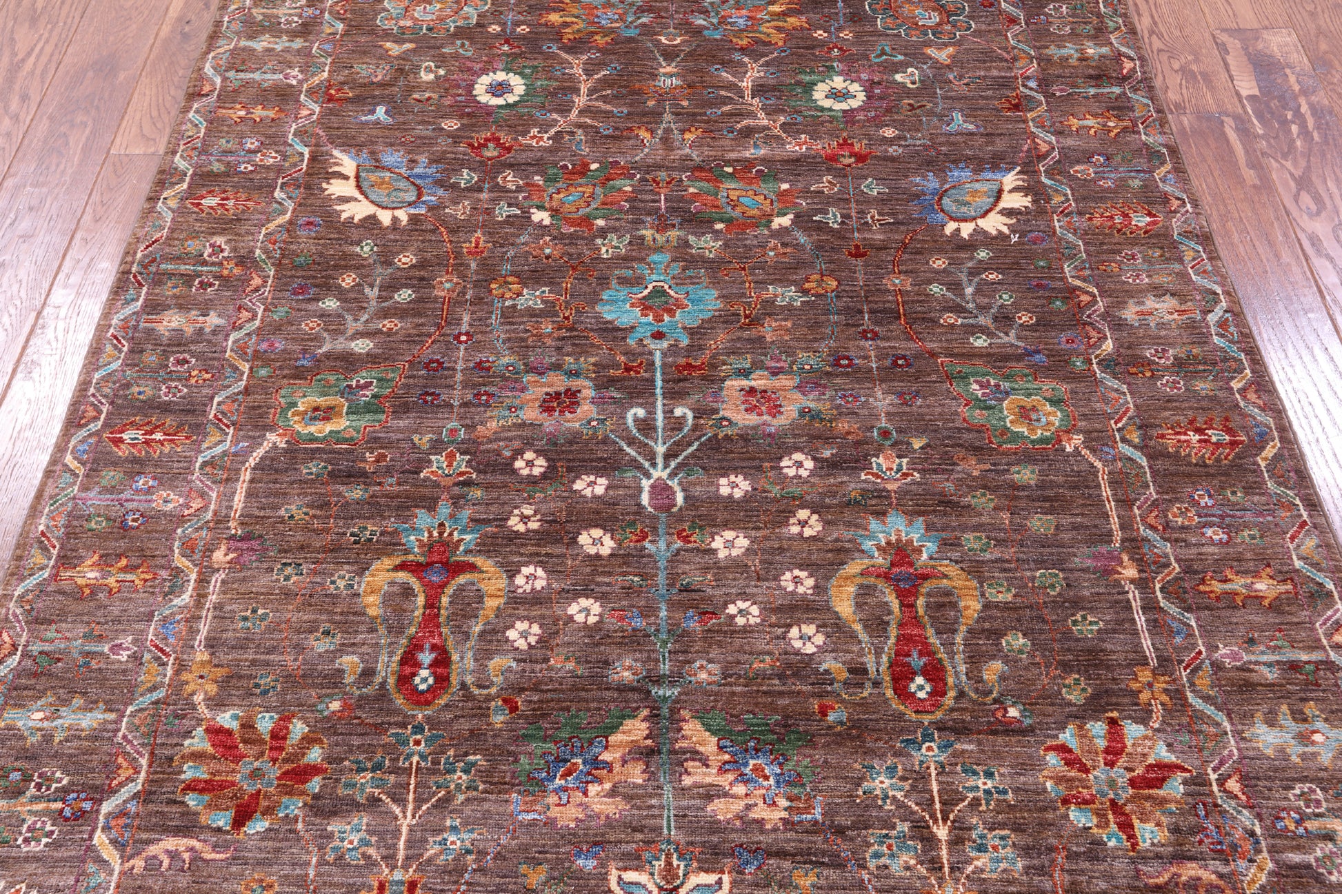 Brown Peshawar Hand Knotted Wool Rug - 4' 10" X 6' 10" - Golden Nile