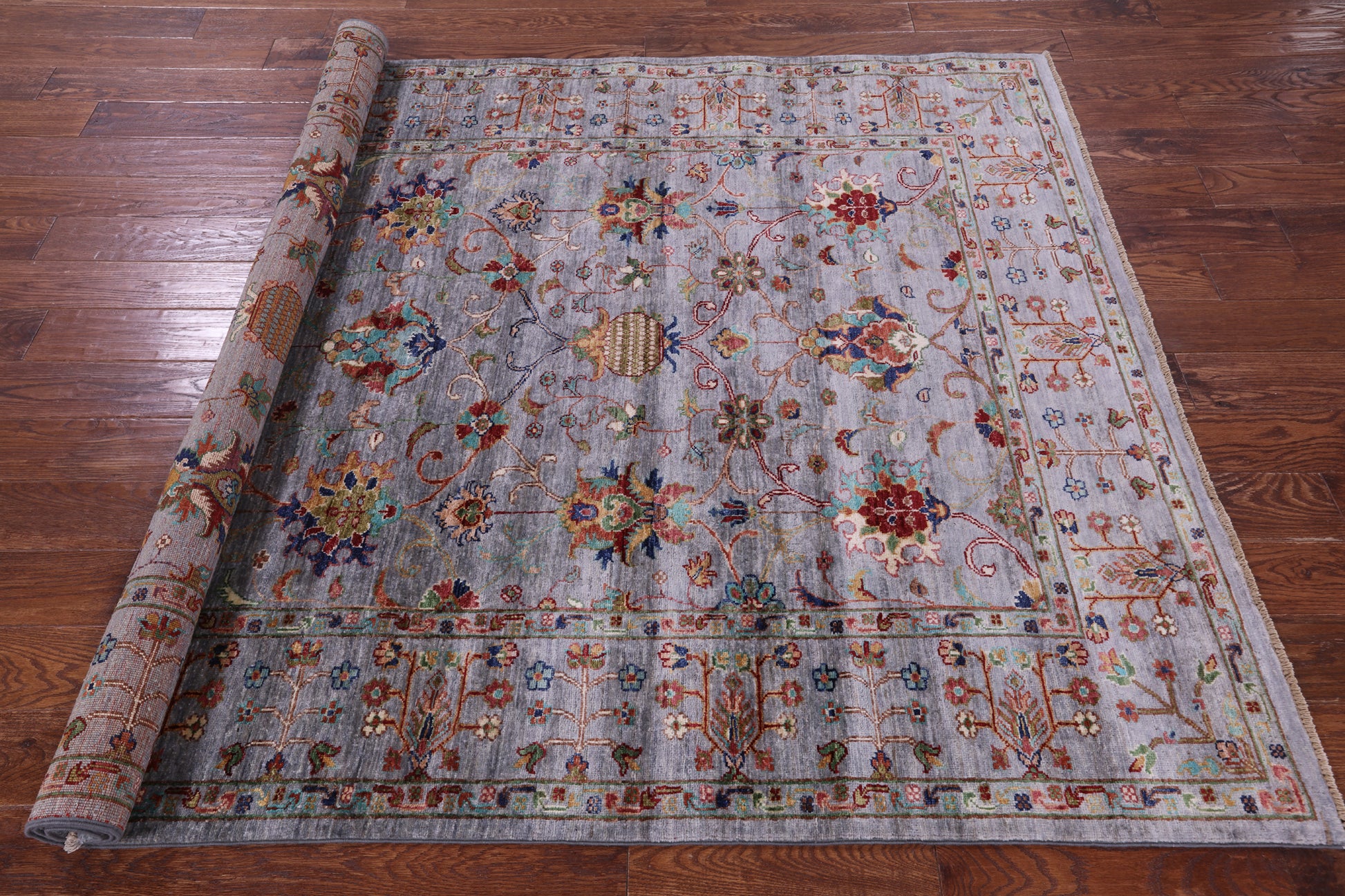 Grey Peshawar Hand Knotted Wool Rug - 5' 8" X 7' 8" - Golden Nile