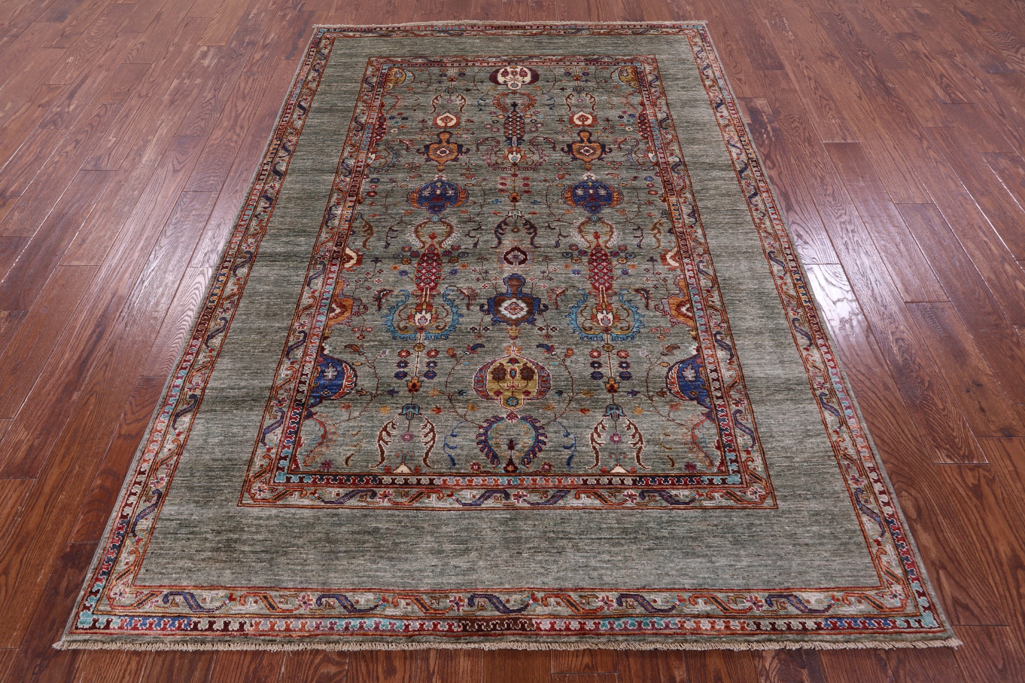 Green Peshawar Hand Knotted Wool Rug - 5' 7" X 8' 1" - Golden Nile