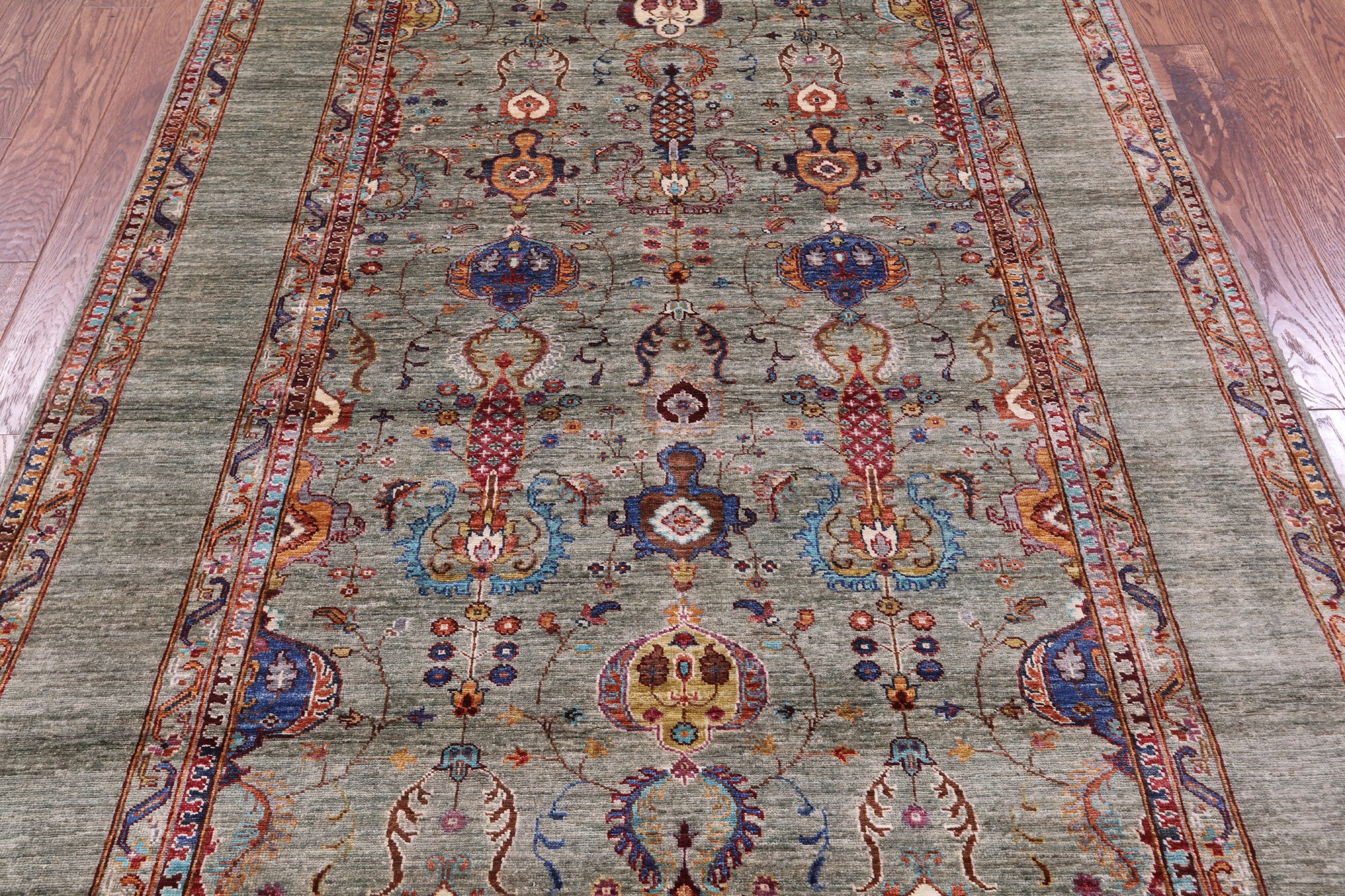 Green Peshawar Hand Knotted Wool Rug - 5' 7" X 8' 1" - Golden Nile