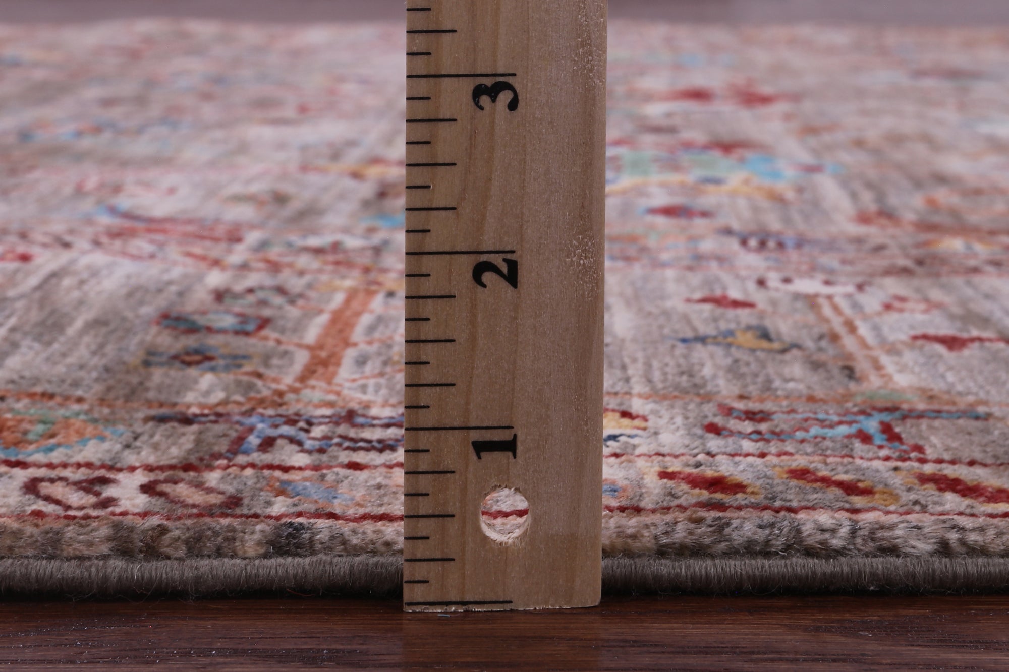 Peshawar Hand Knotted Wool Rug - 5' 9" X 7' 11" - Golden Nile