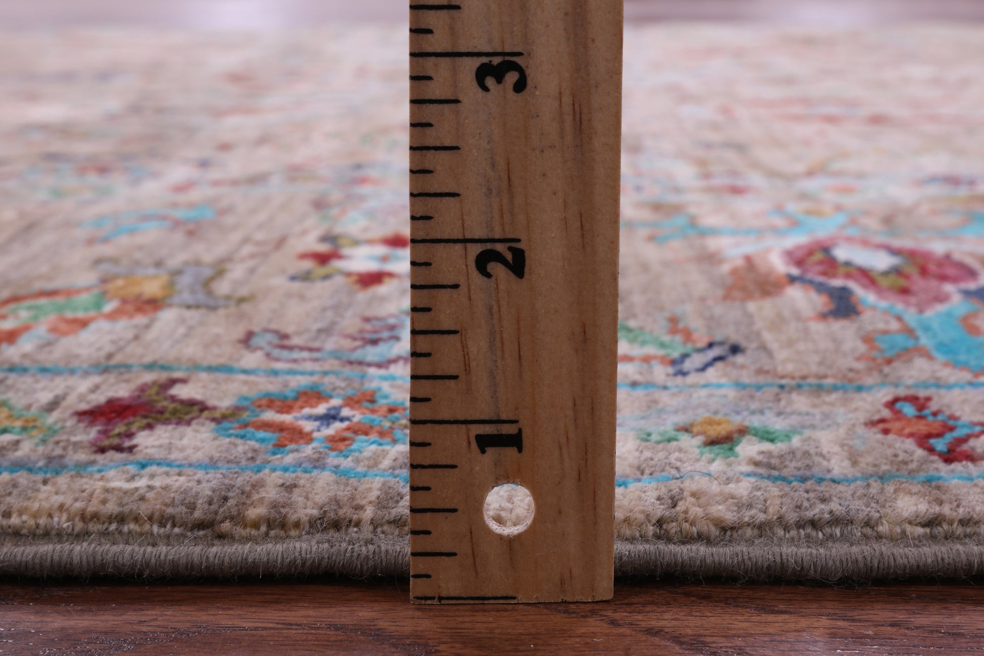 Peshawar Hand Knotted Wool Rug - 5' 9" X 7' 9" - Golden Nile