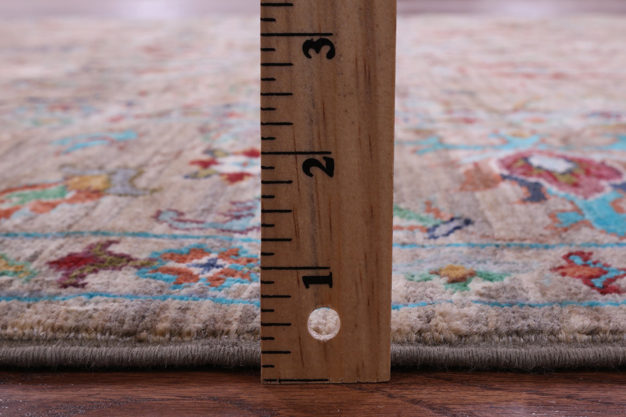 Peshawar Hand Knotted Wool Rug - 5' 9" X 7' 9" - Golden Nile