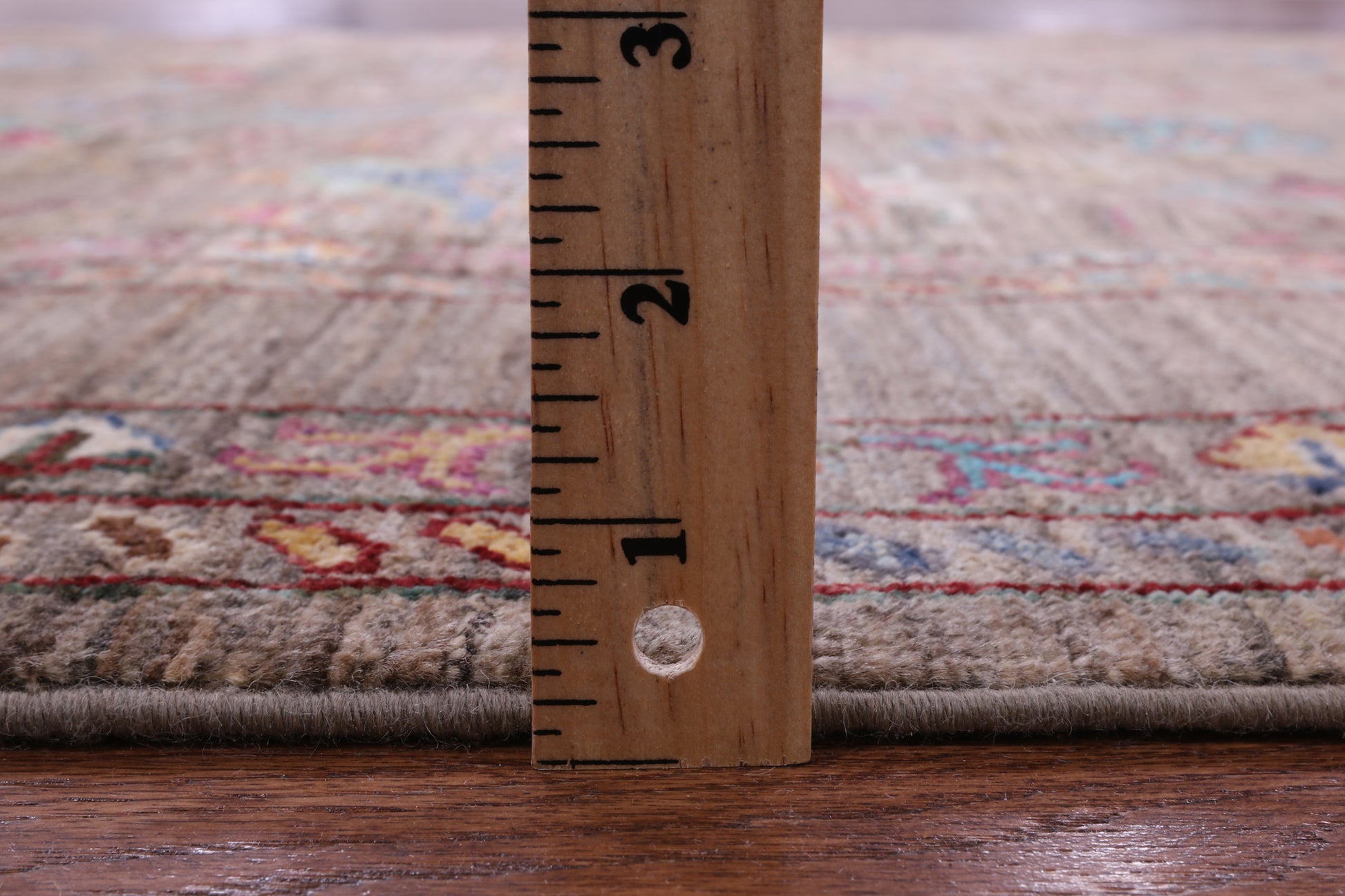 Peshawar Hand Knotted Wool Rug - 5' 1" X 6' 8" - Golden Nile