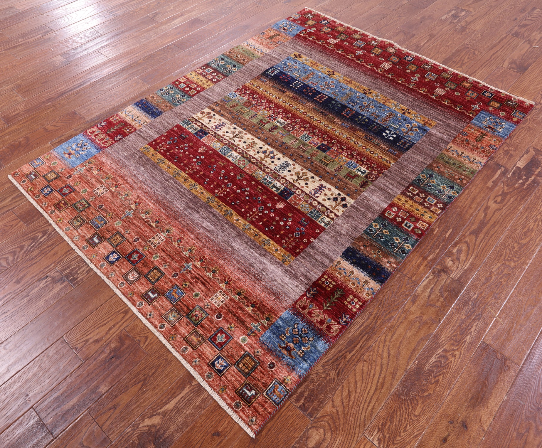 Tribal Persian Gabbeh Hand Knotted Wool Rug - 4' 11" X 6' 8" - Golden Nile