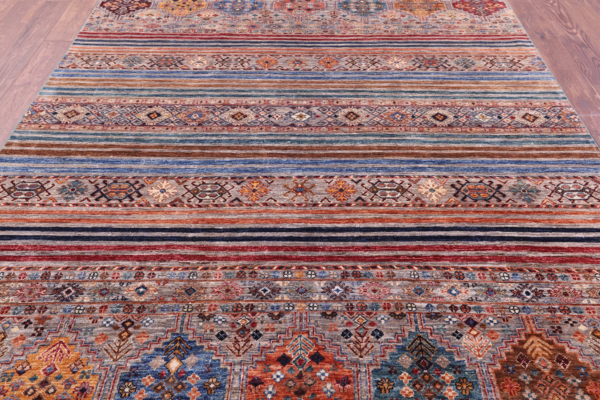 Khorjin Persian Gabbeh Hand Knotted Wool Rug - 6' 8" X 9' 8" - Golden Nile