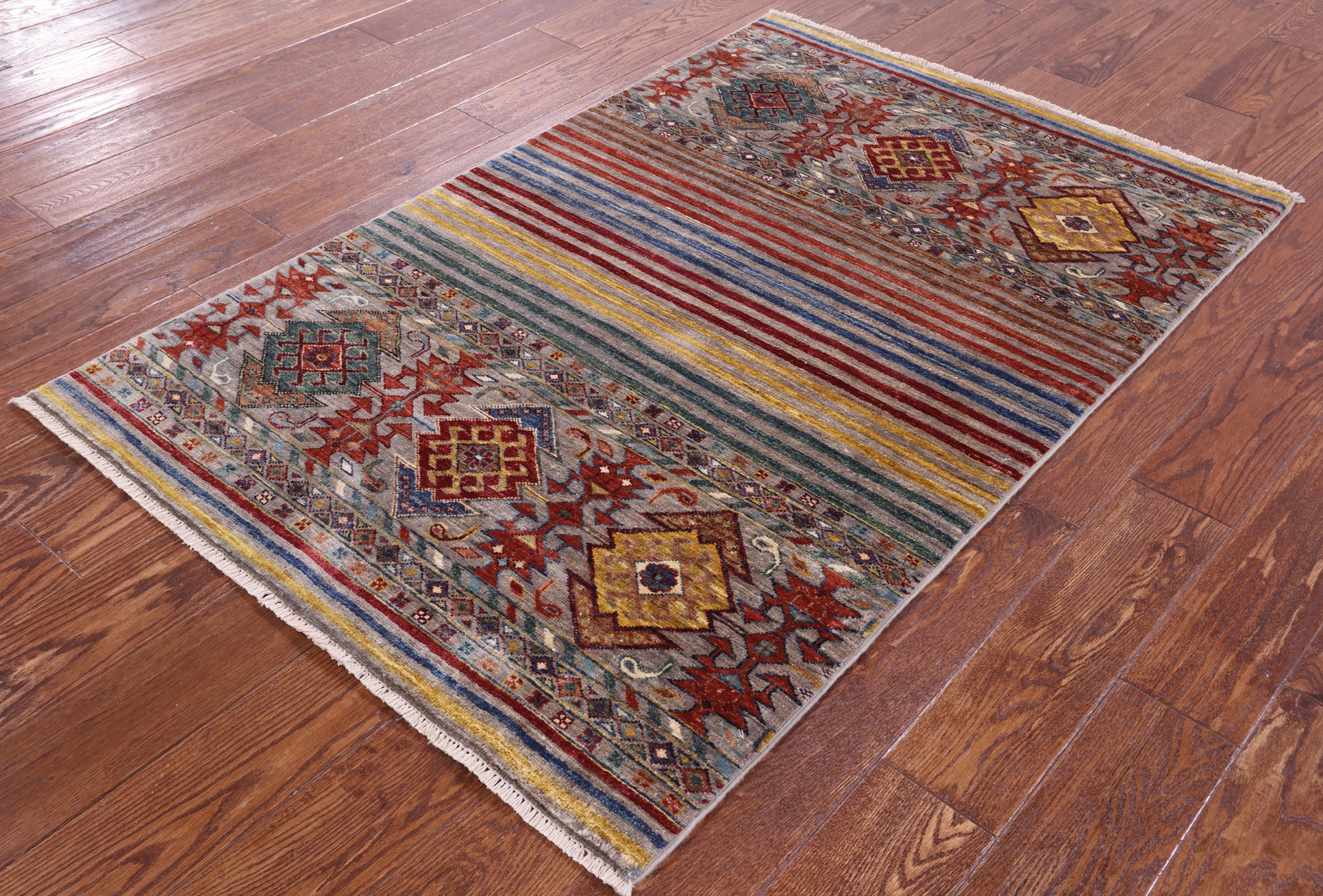 Khorjin Persian Gabbeh Hand Knotted Wool Rug - 3' 3" X 5' 1" - Golden Nile