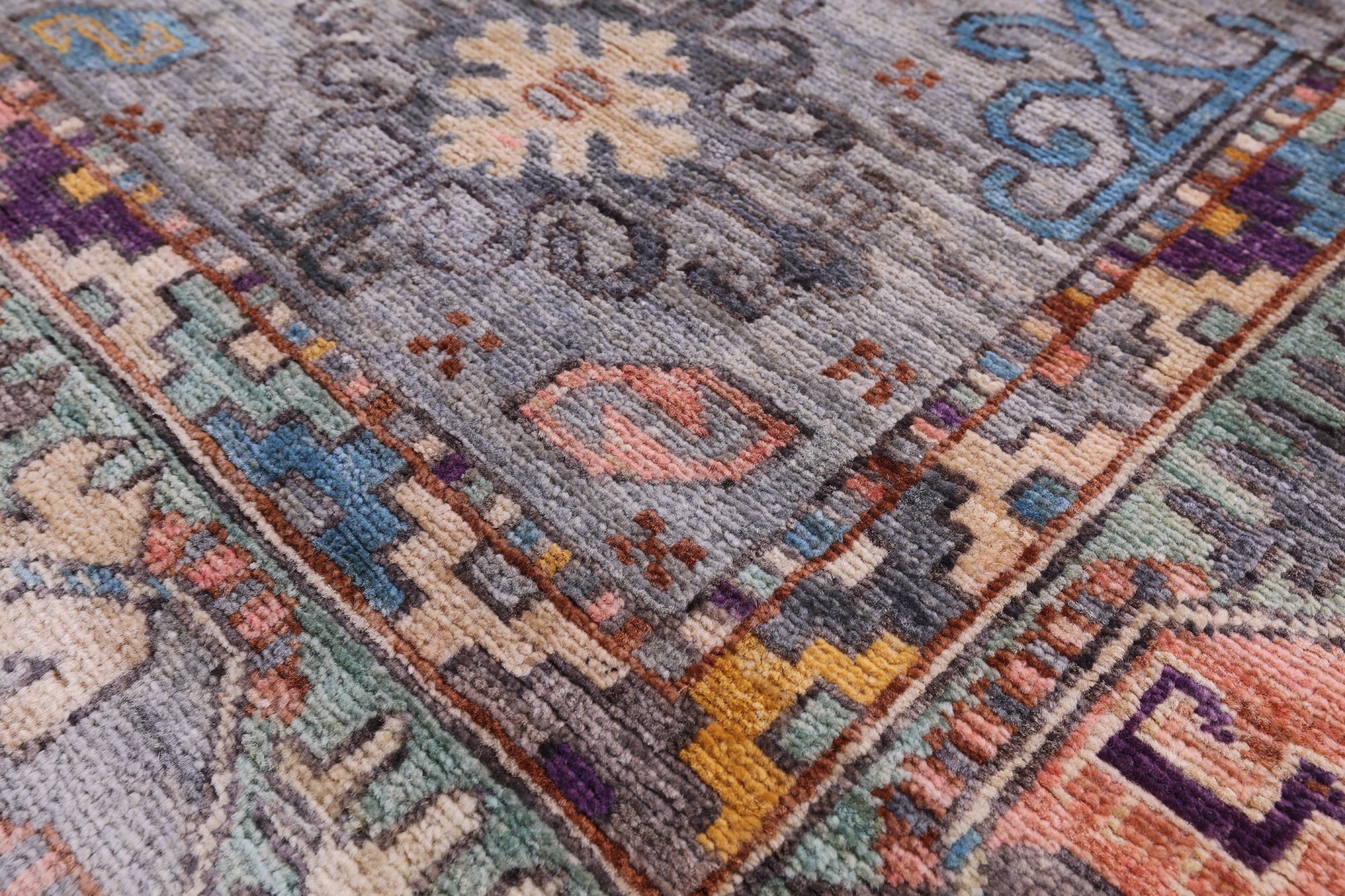 Persian Fine Serapi Hand Knotted Wool Rug - 4' 10" X 6' 9" - Golden Nile