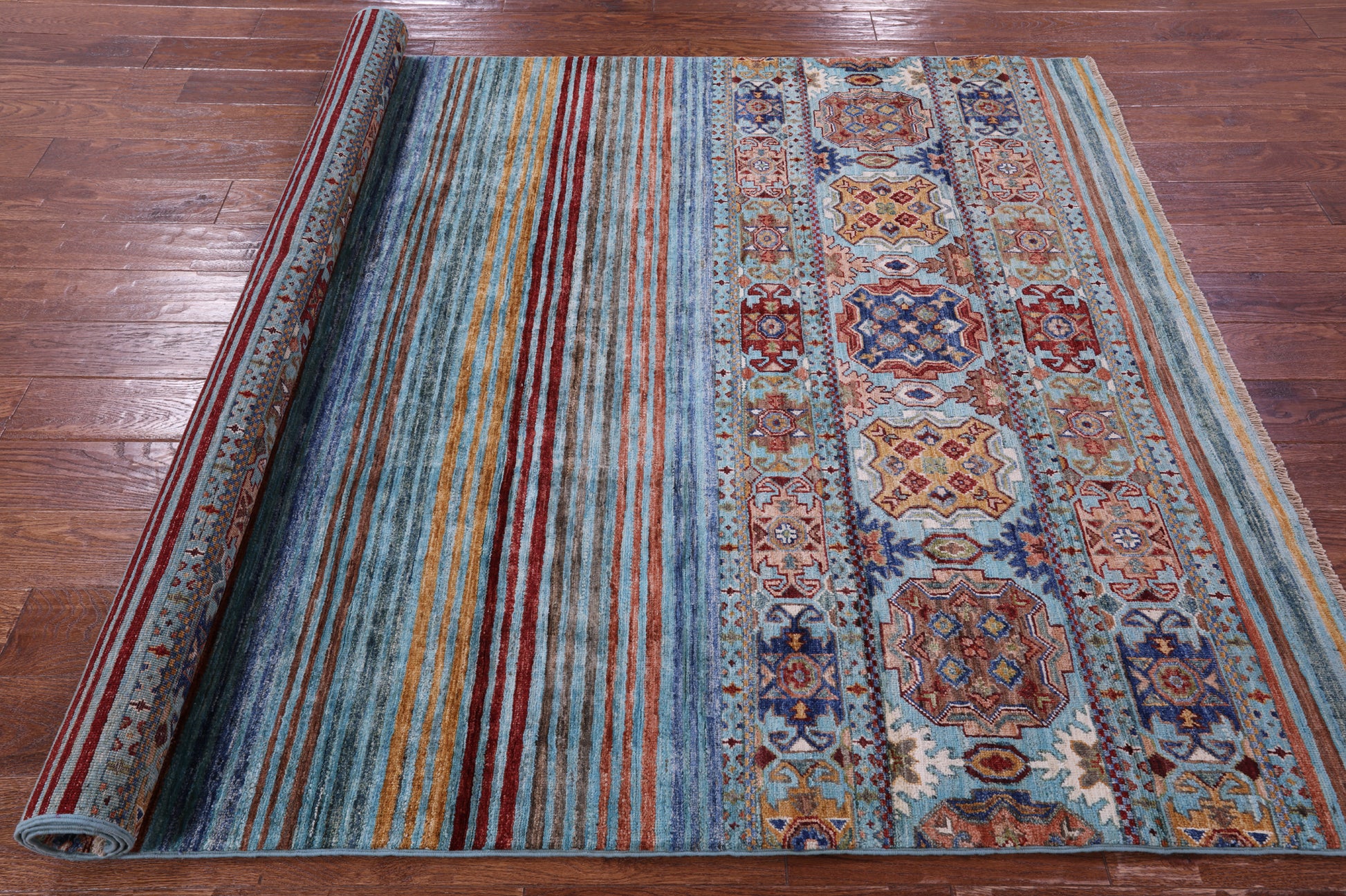 Khorjin Persian Gabbeh Hand Knotted Wool Rug - 5' 6" X 7' 8" - Golden Nile