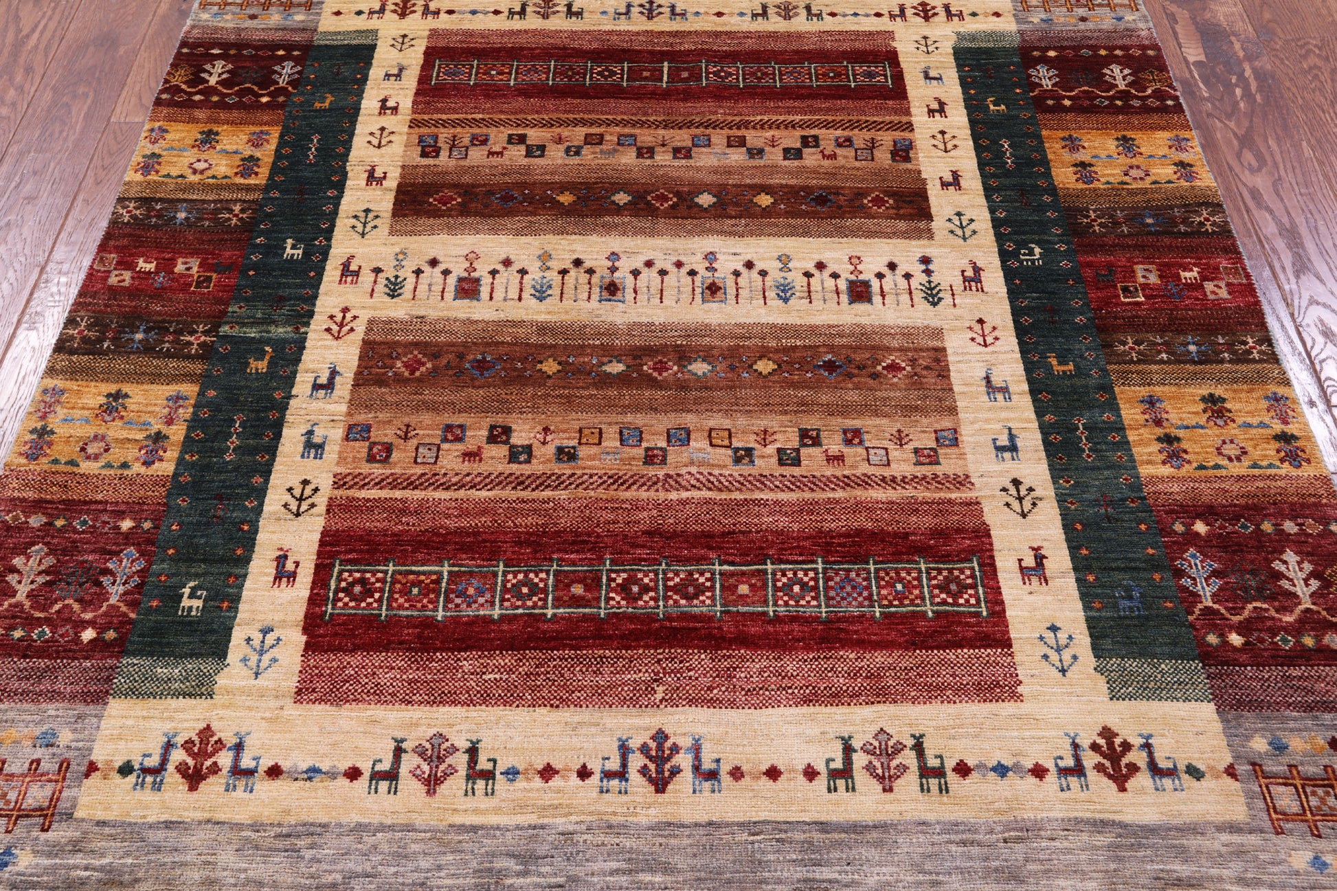 Tribal Persian Gabbeh Hand Knotted Wool Rug - 5' 2" X 6' 10" - Golden Nile