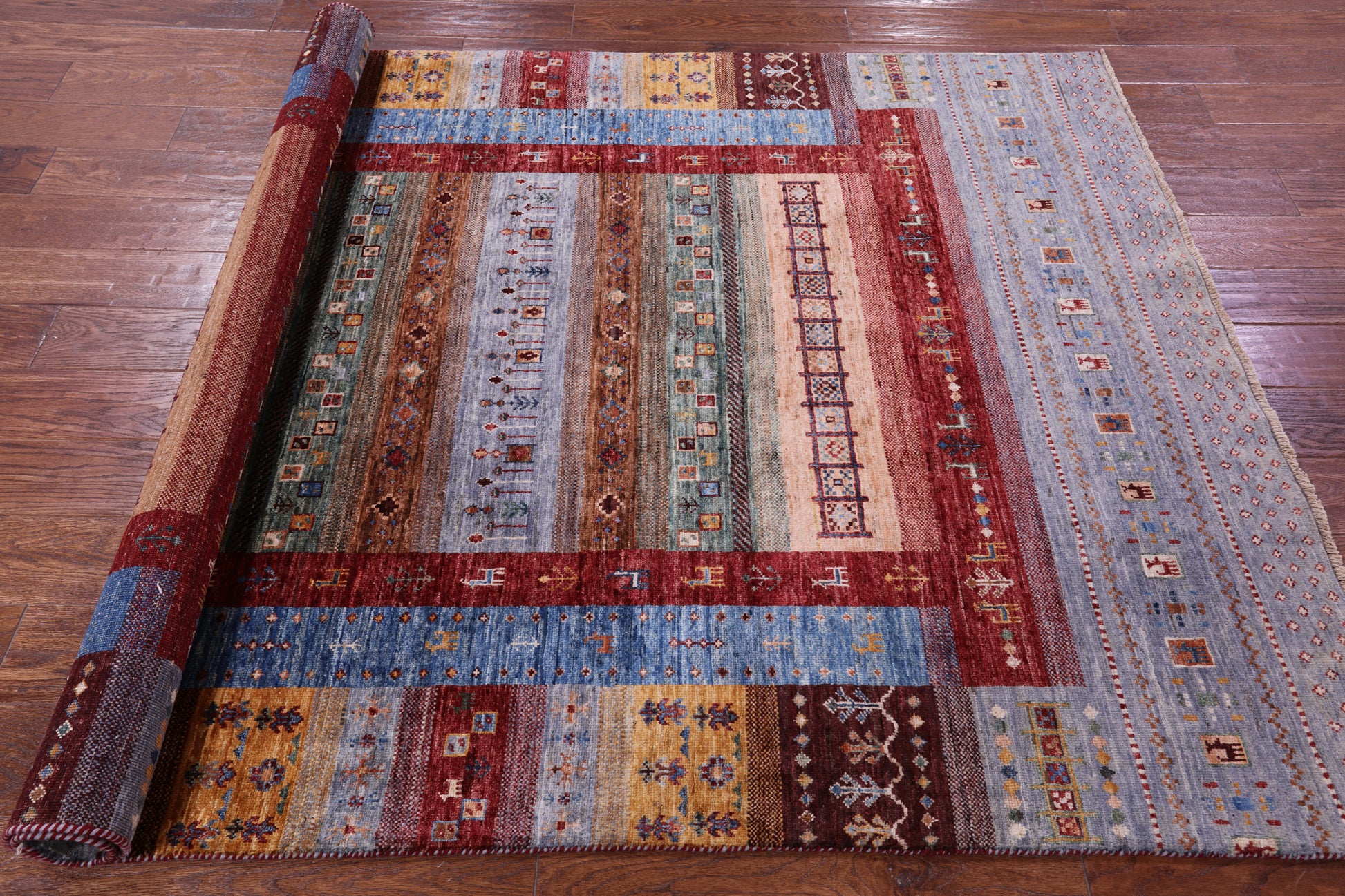 Tribal Persian Gabbeh Hand Knotted Wool Rug - 5' 0" X 6' 10" - Golden Nile