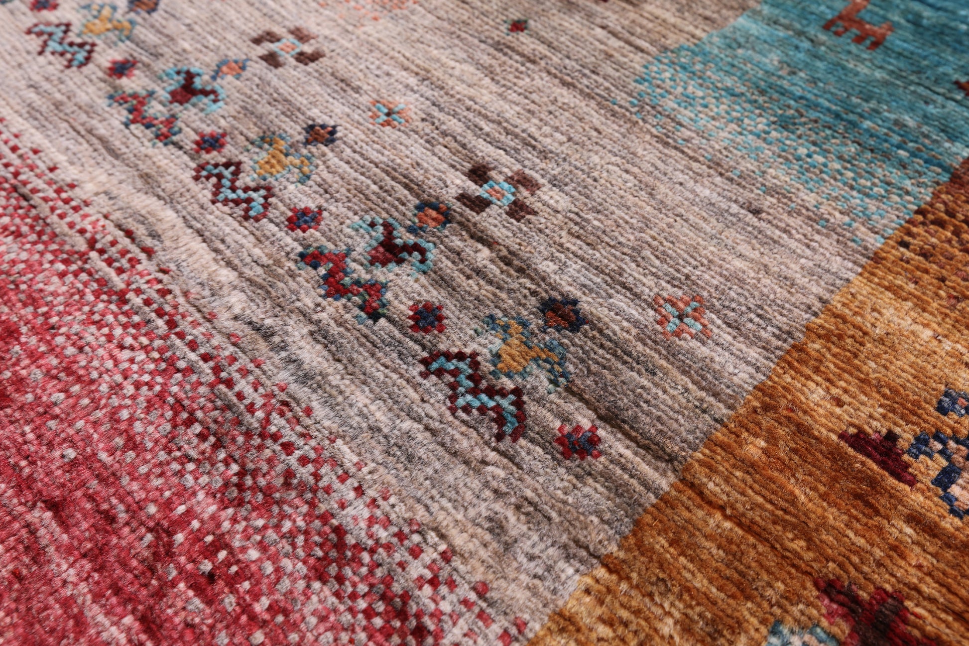 Tribal Persian Gabbeh Hand Knotted Wool Rug - 5' 8" X 8' 1" - Golden Nile