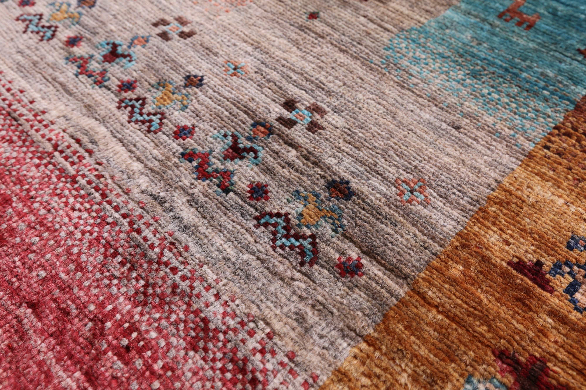 Tribal Persian Gabbeh Hand Knotted Wool Rug - 5' 8" X 8' 1" - Golden Nile